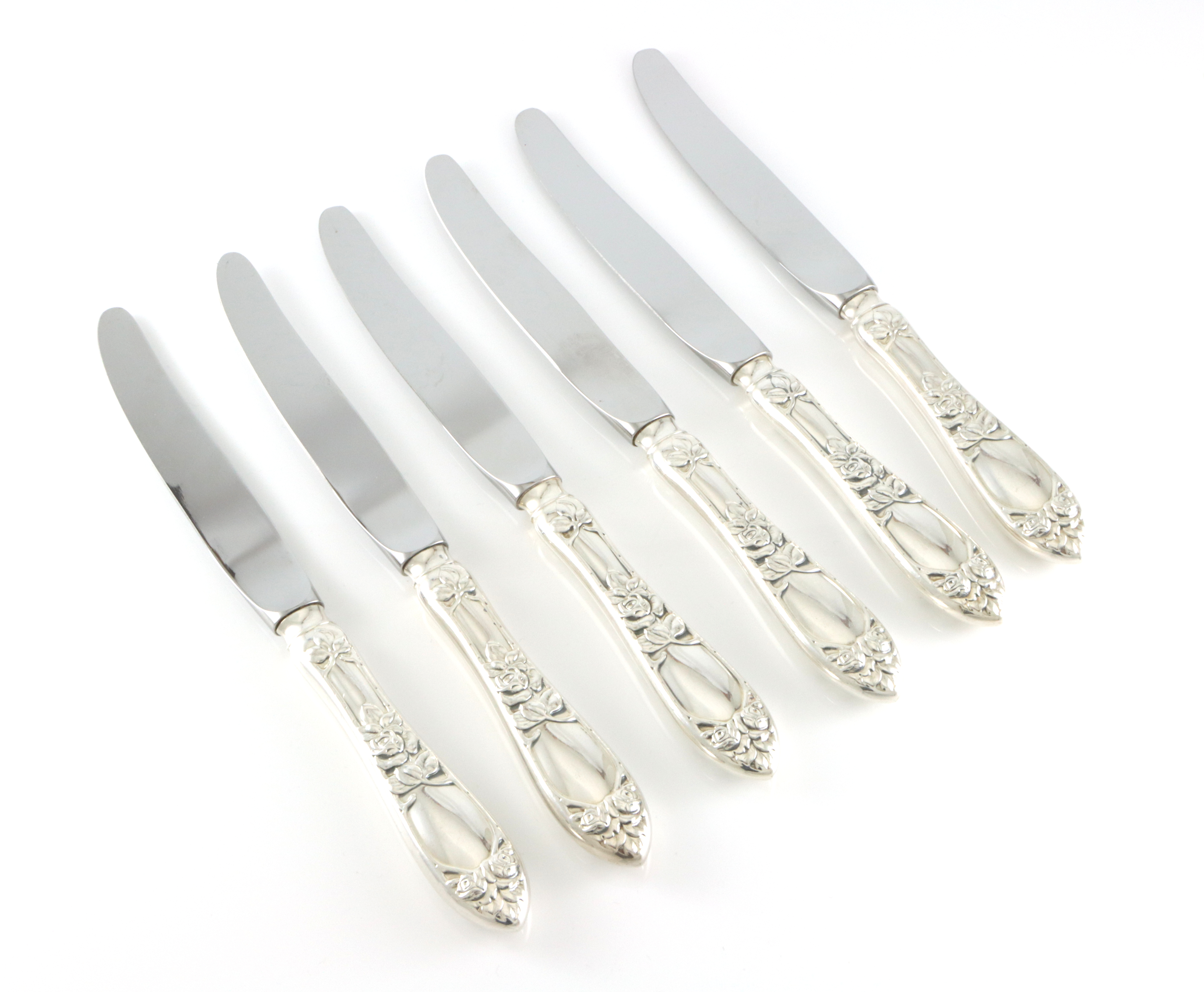 Opphøiet Rose. Tilbud på 6 kniver