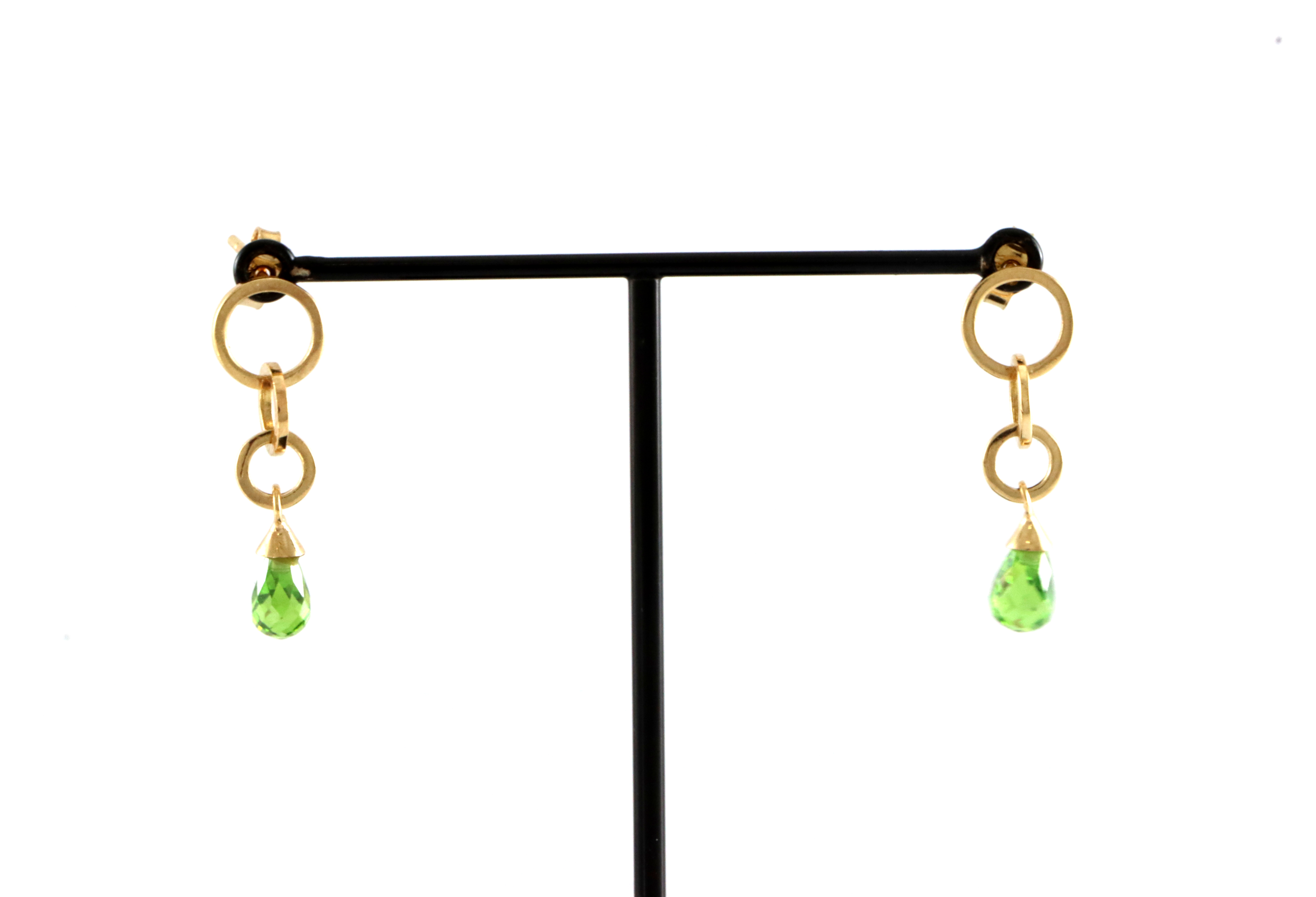 Øredobber med grønne steiner