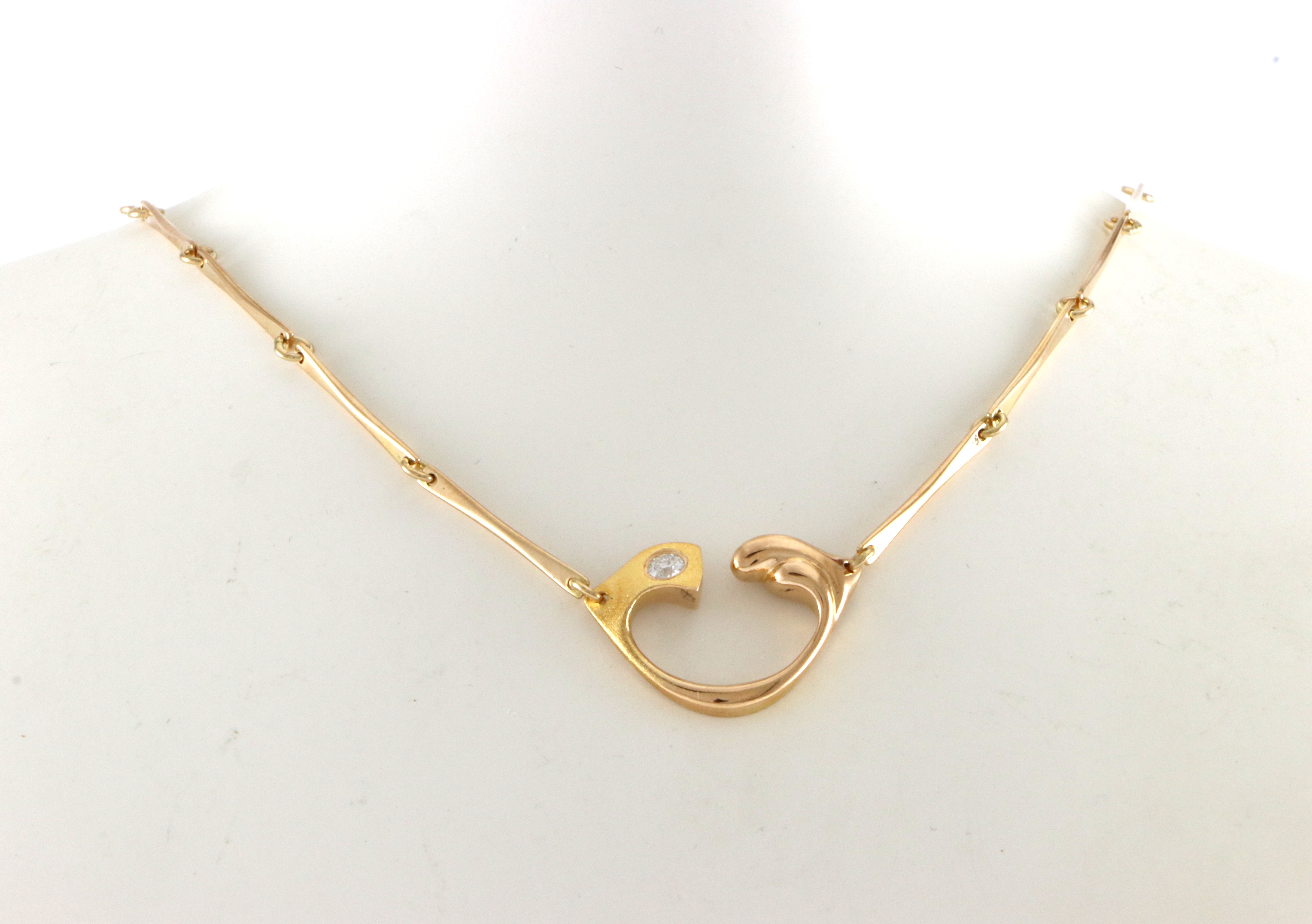 Poul Havgaard for Lapponia. "Heartbreaker" halssmykke med diamant. 1993