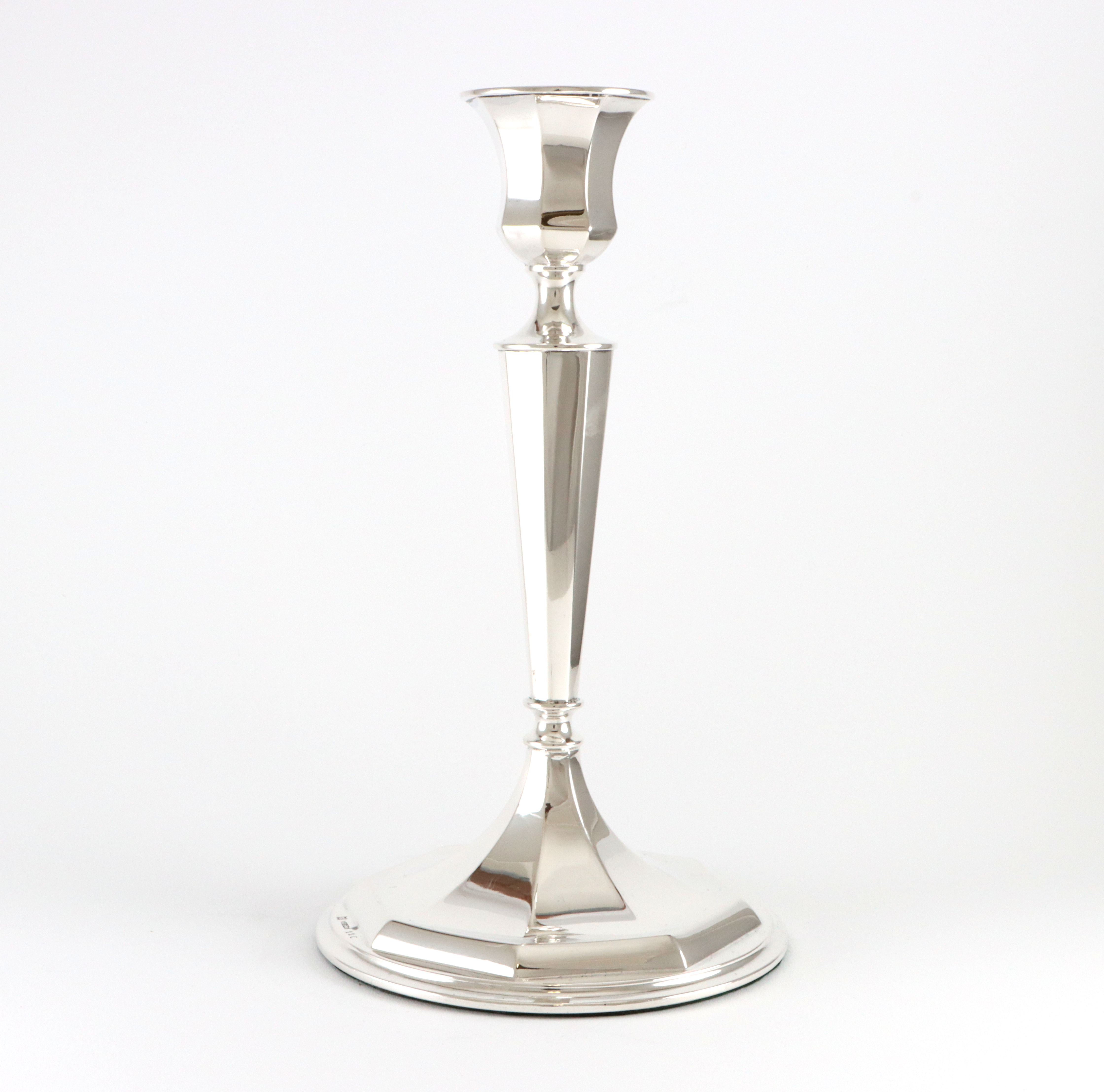 Lekker lysestake i 830 Sølv