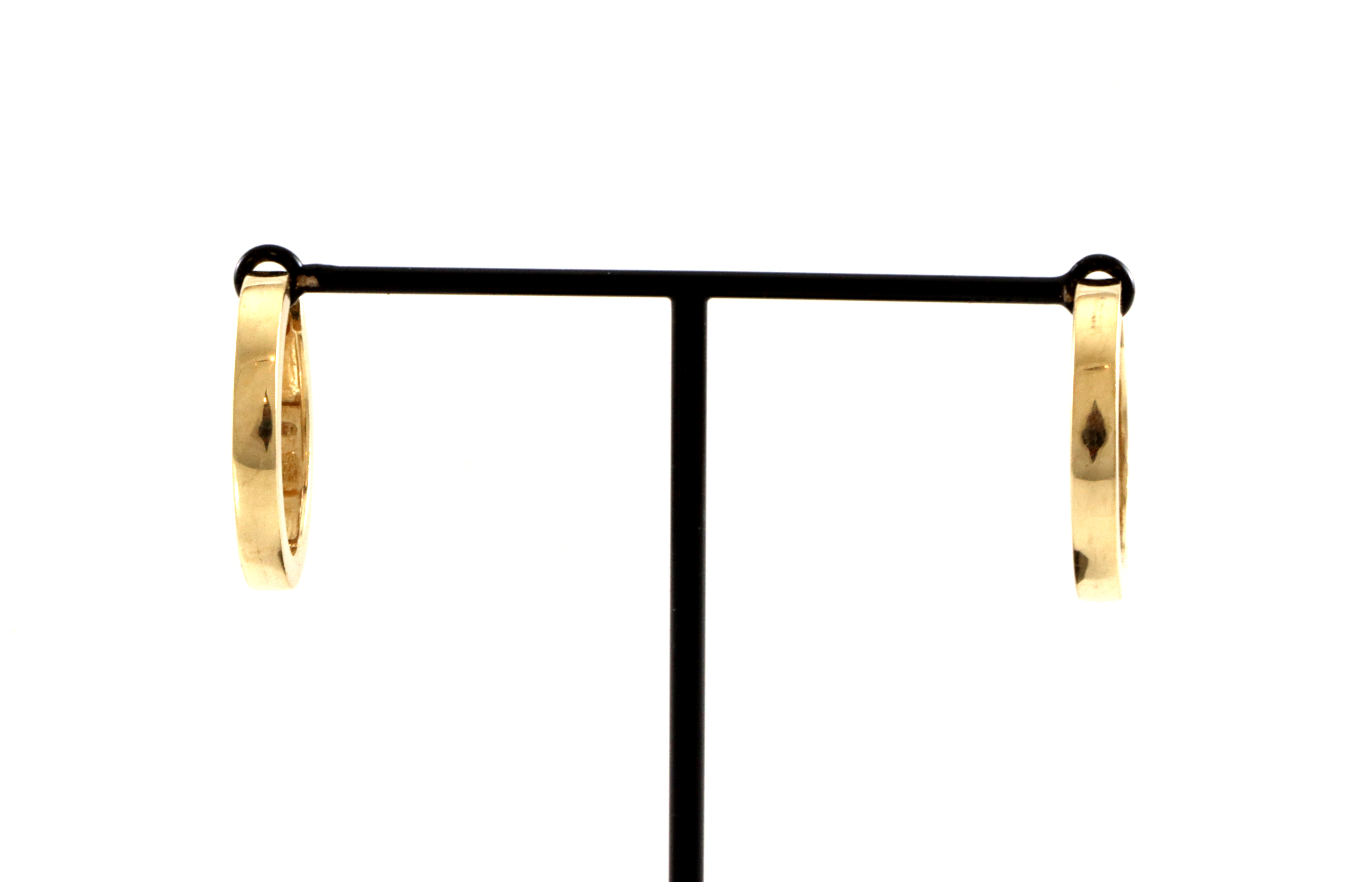 Enkle øreringer fra Thune