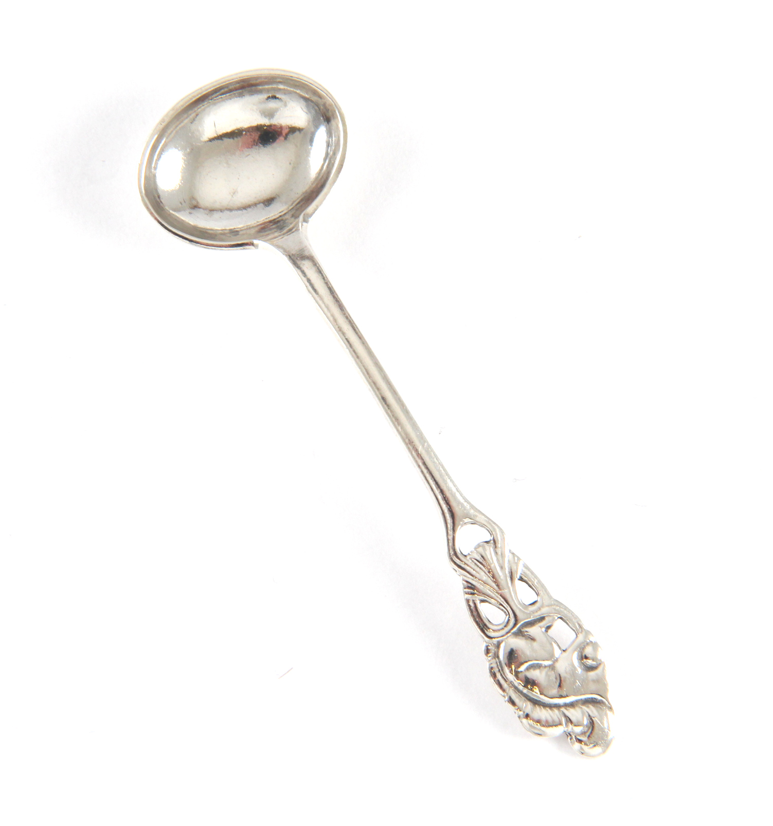 Ekorn saltskje i sølv