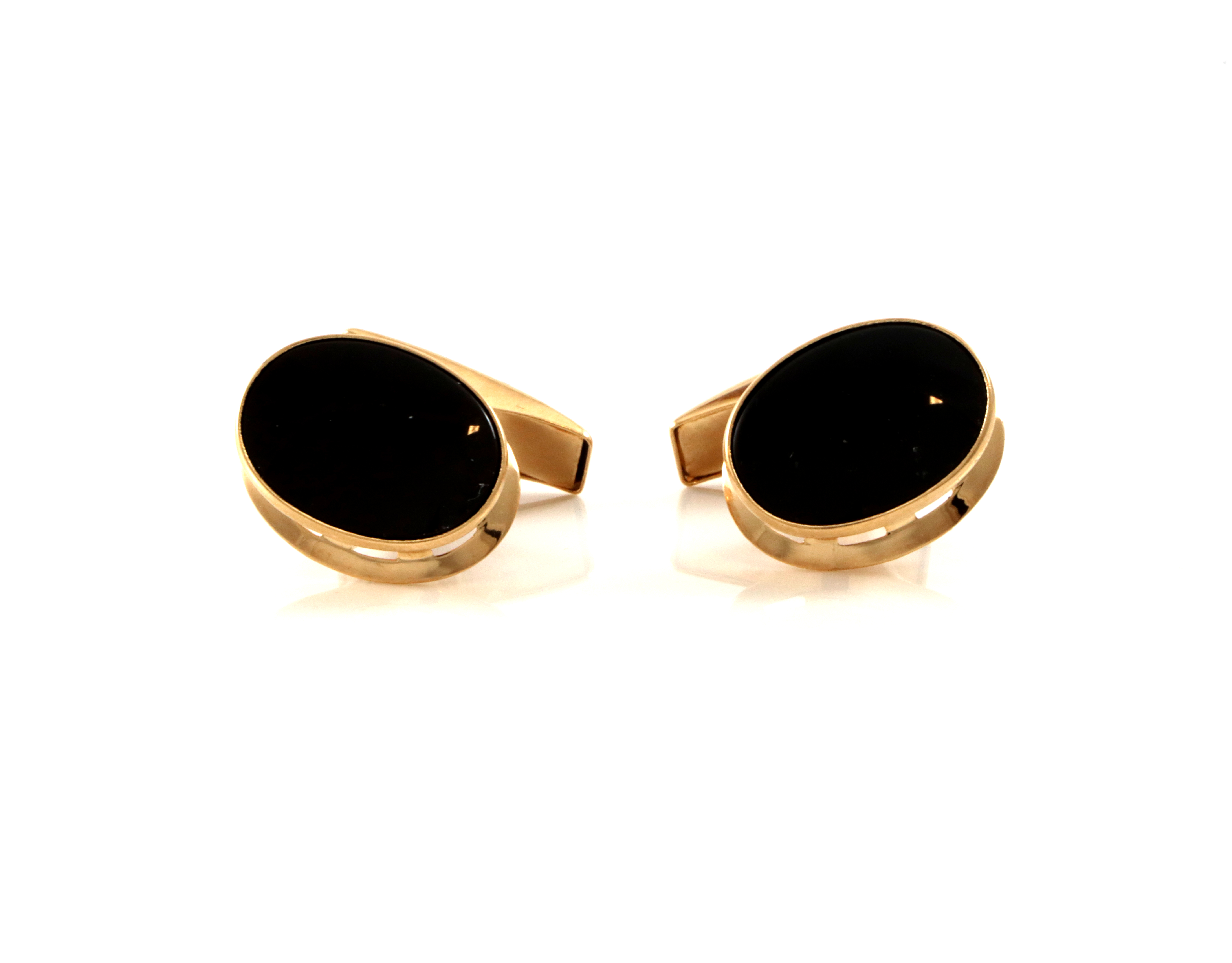 Mansjettknapper med onyx. Aksel Holmsen