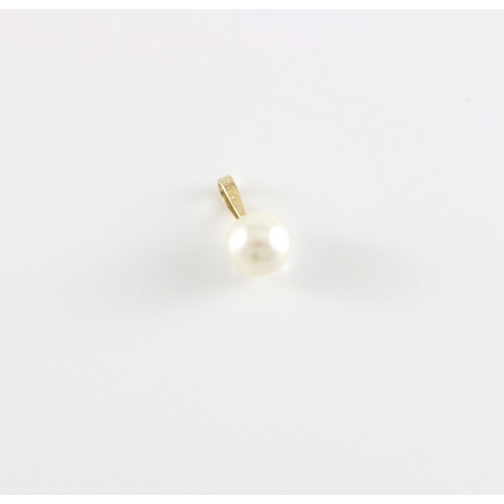 Enkelt anheng med perle. Homstvedt, Bergen