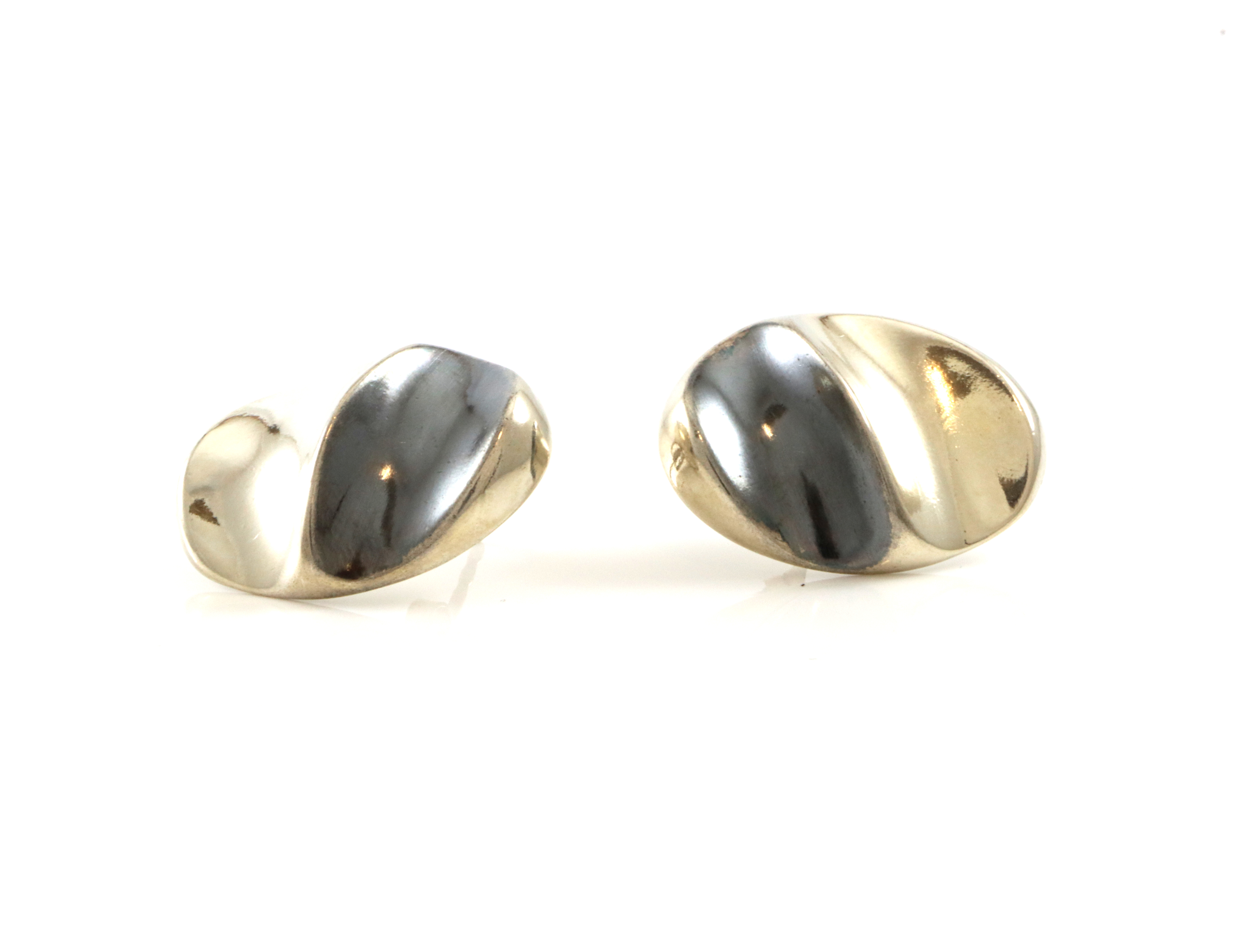 Norsk designsmykker i sølv