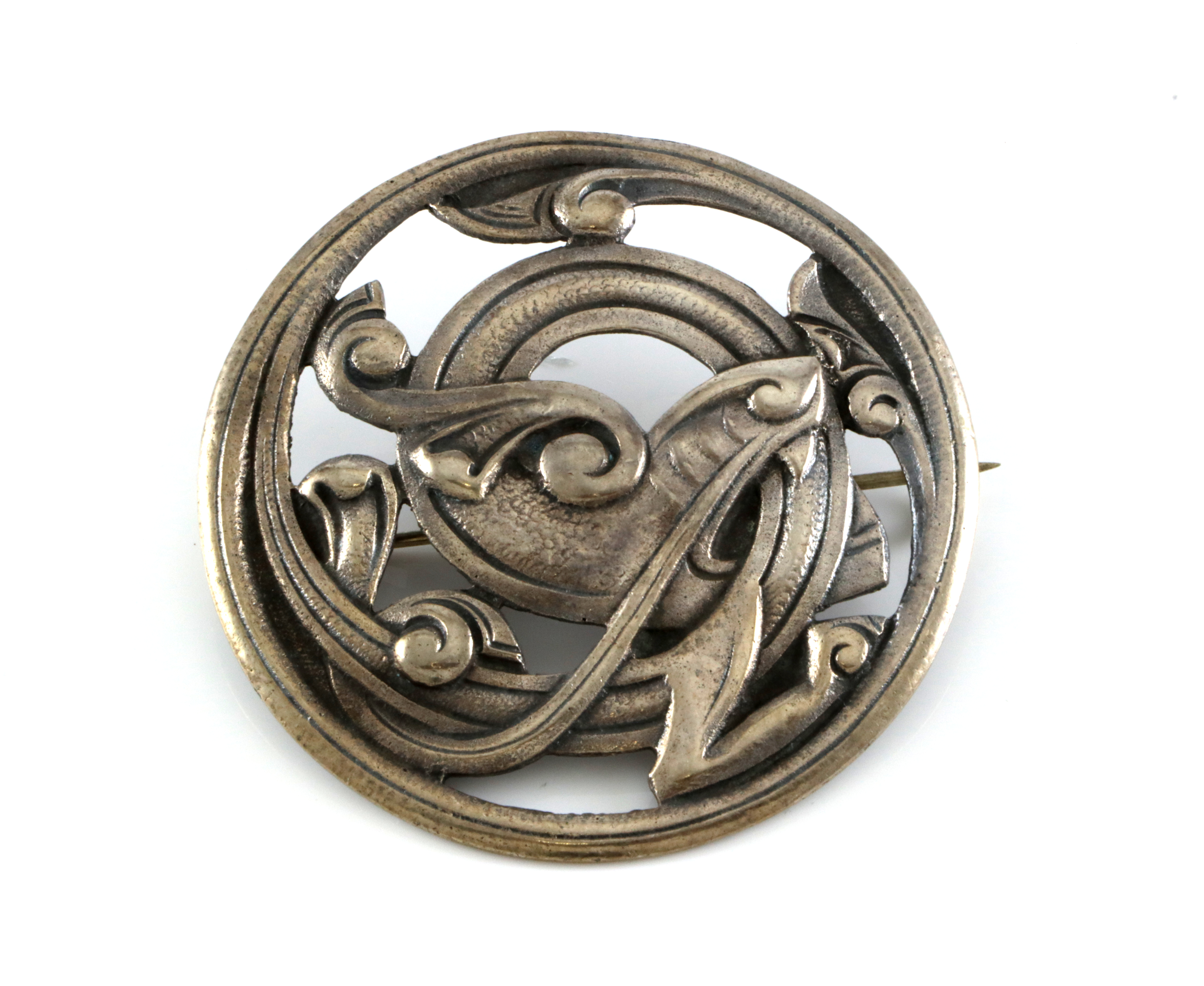 Nasjonalromantiske brosjer