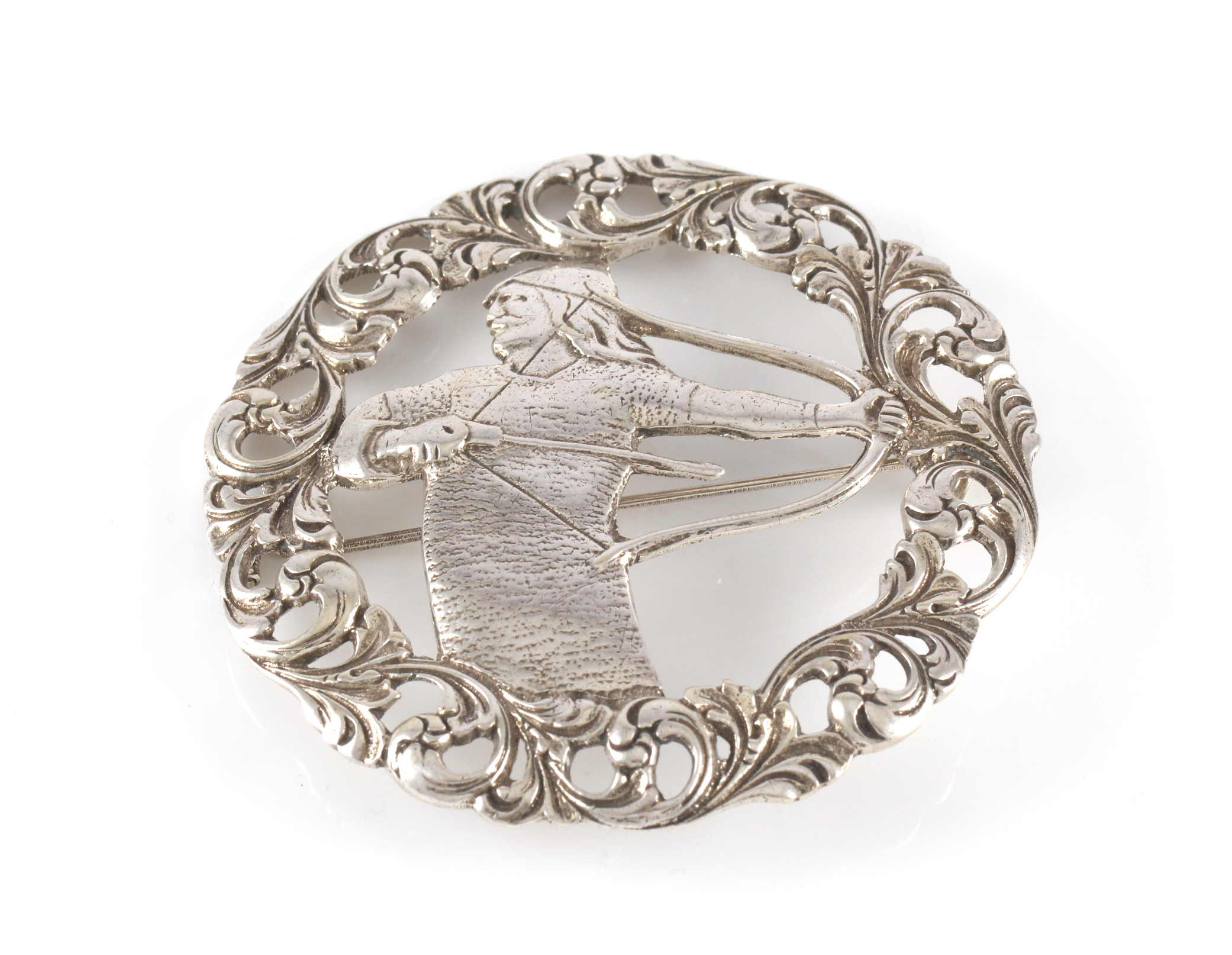 Nasjonalromantisk brosje i sølv