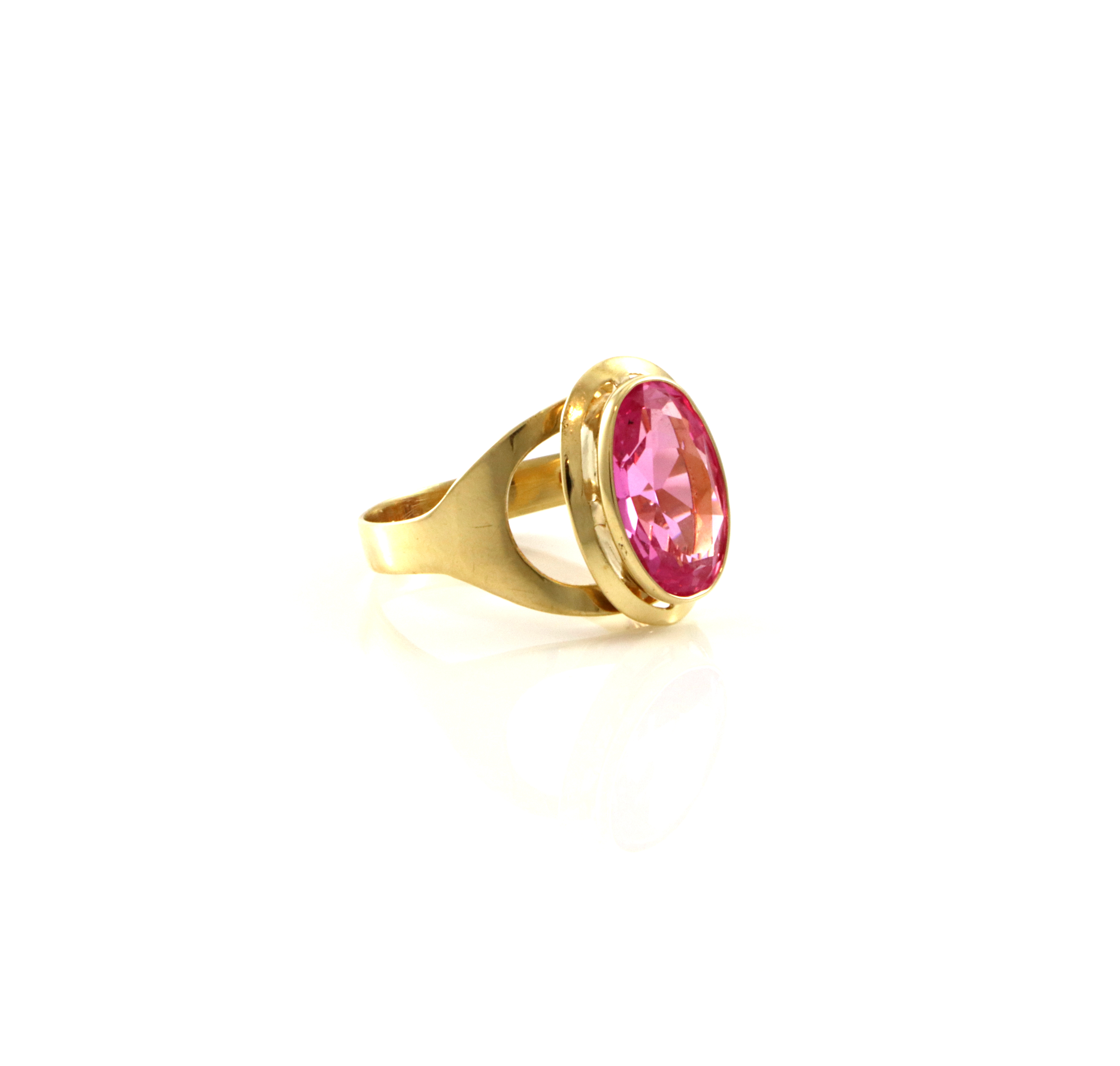 Retro ring med rosa stein. Aksel Holmsen
