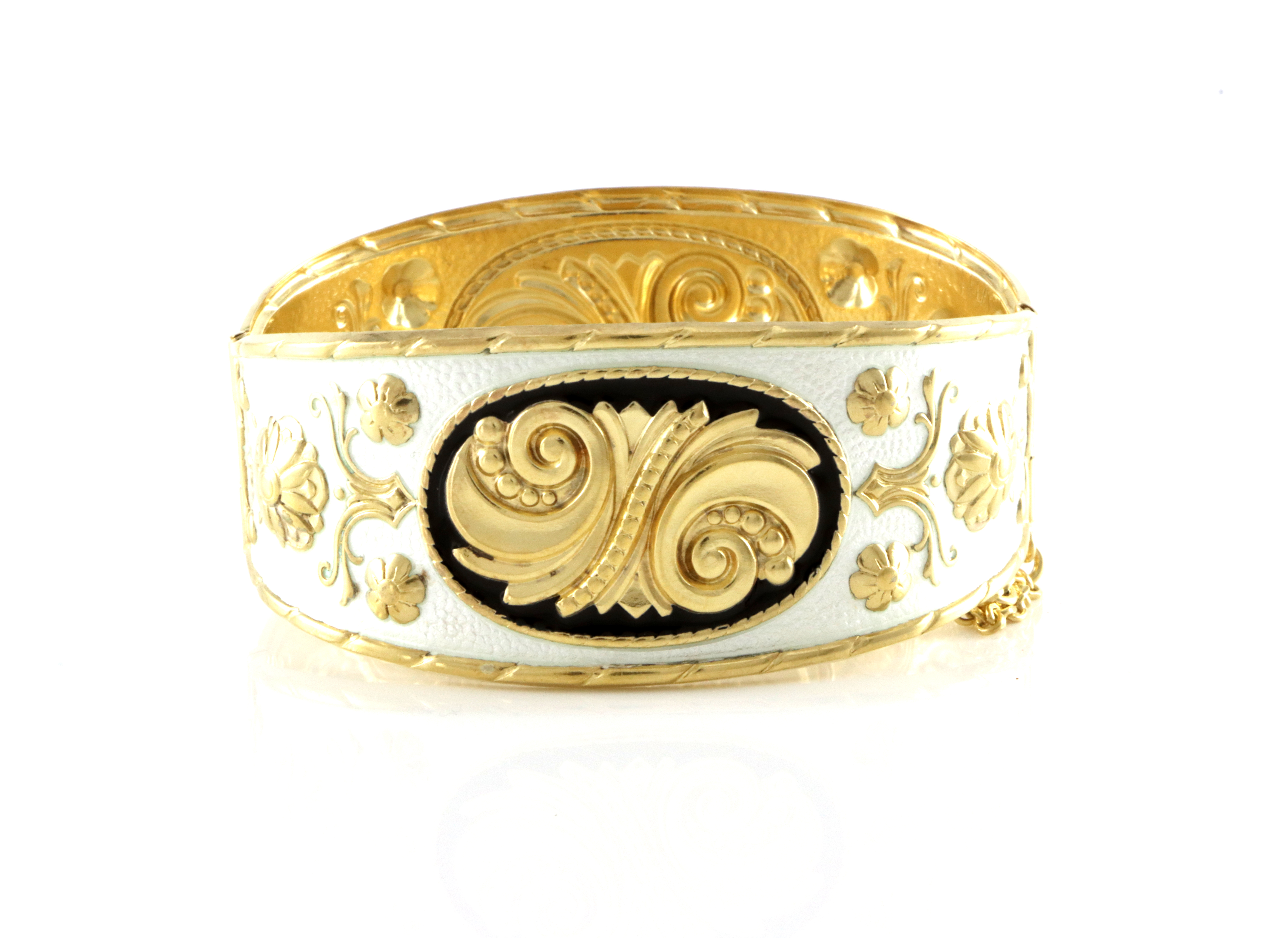 Emaljert armring i sølv