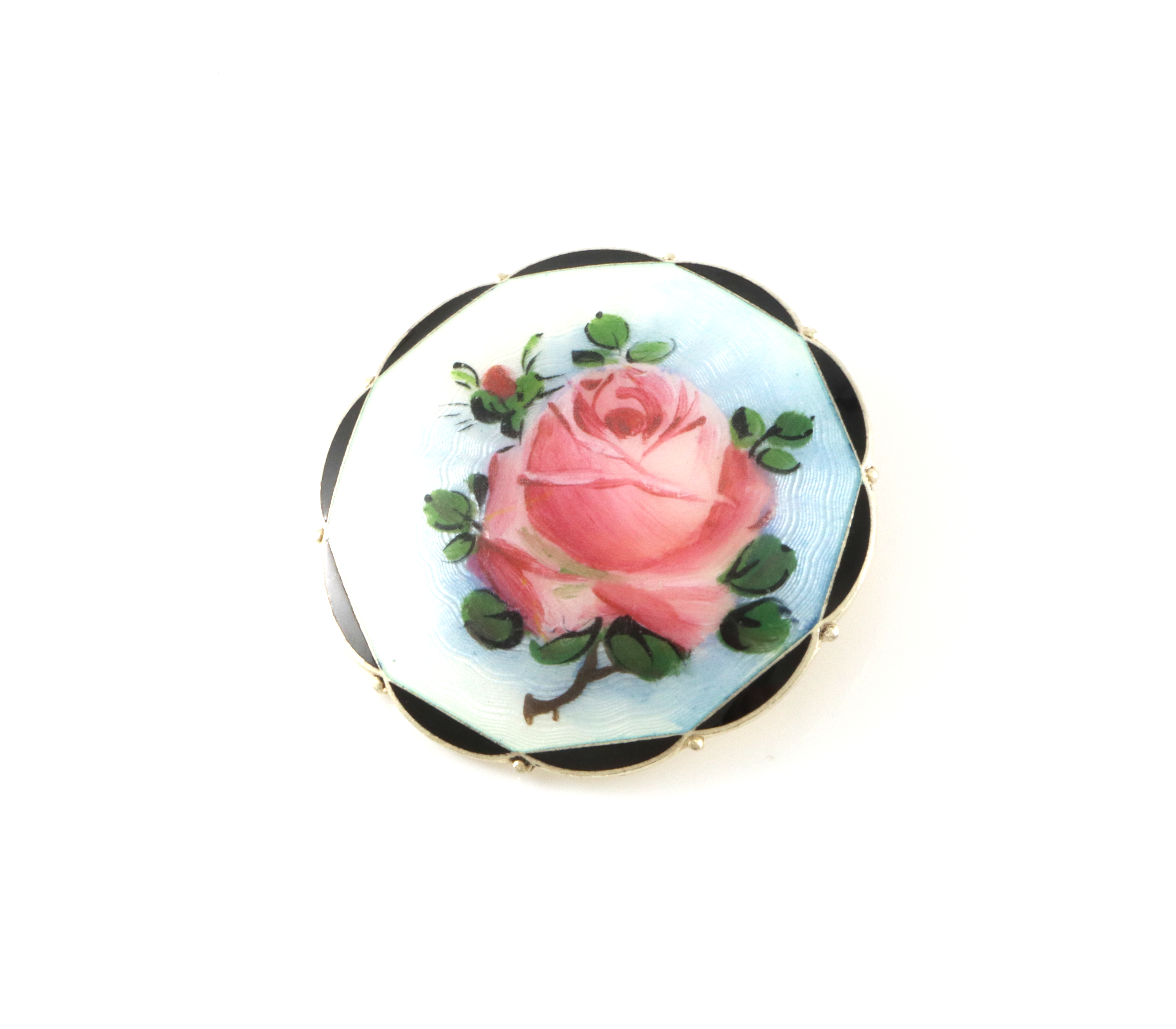 Emaljert brosje i sølv