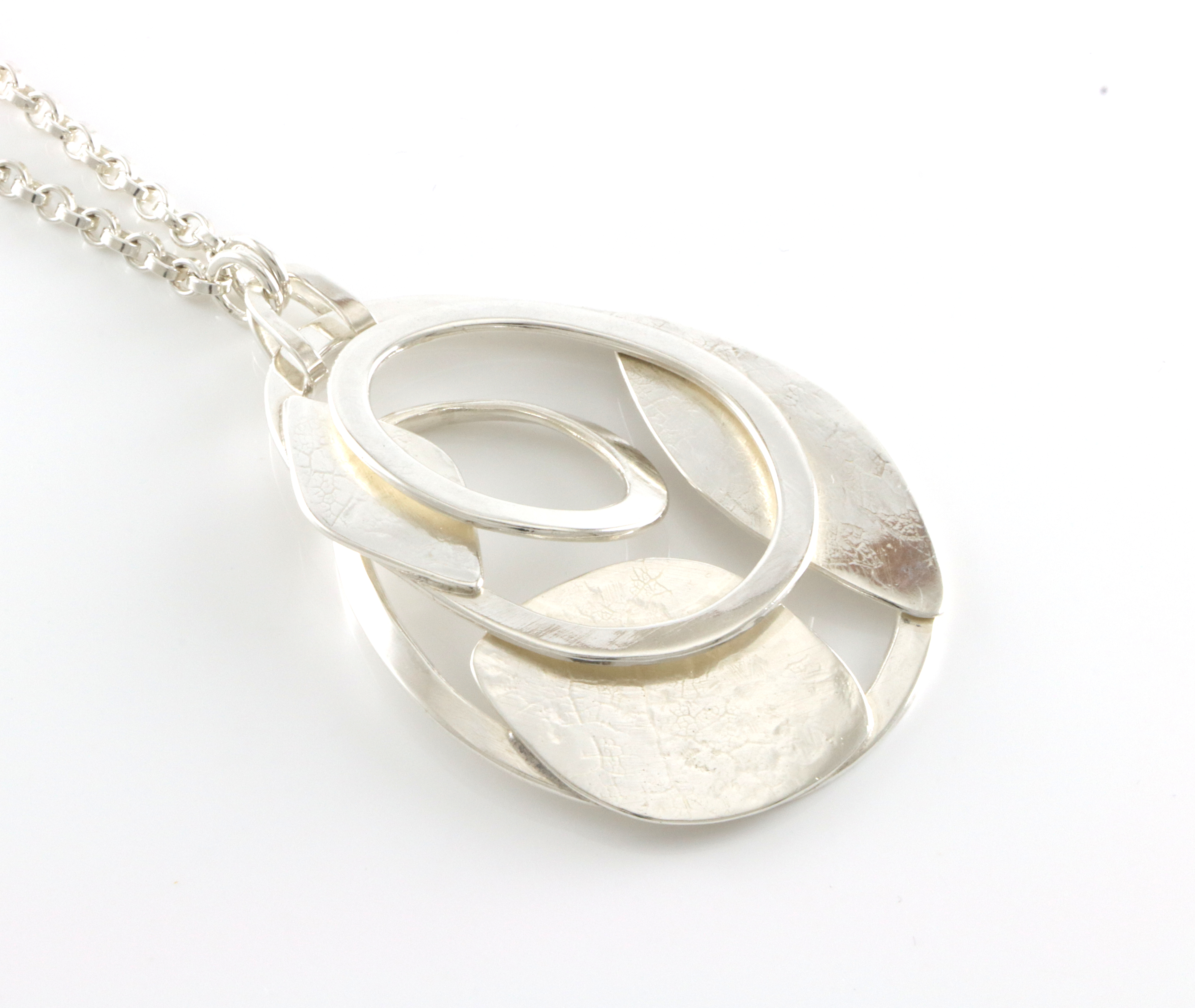 PLUS, norske designsmykker i sølv