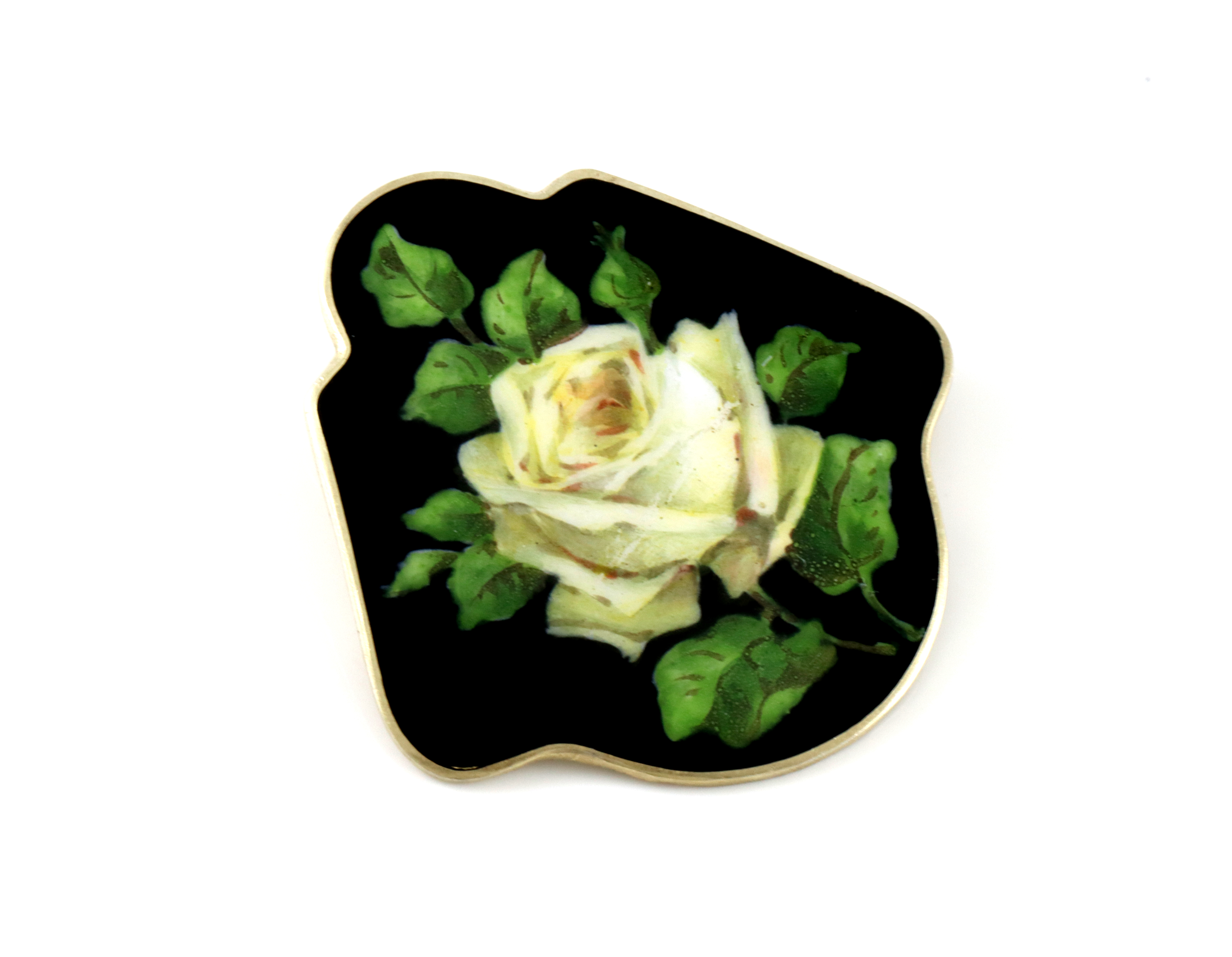 Emaljert brosje i sølv