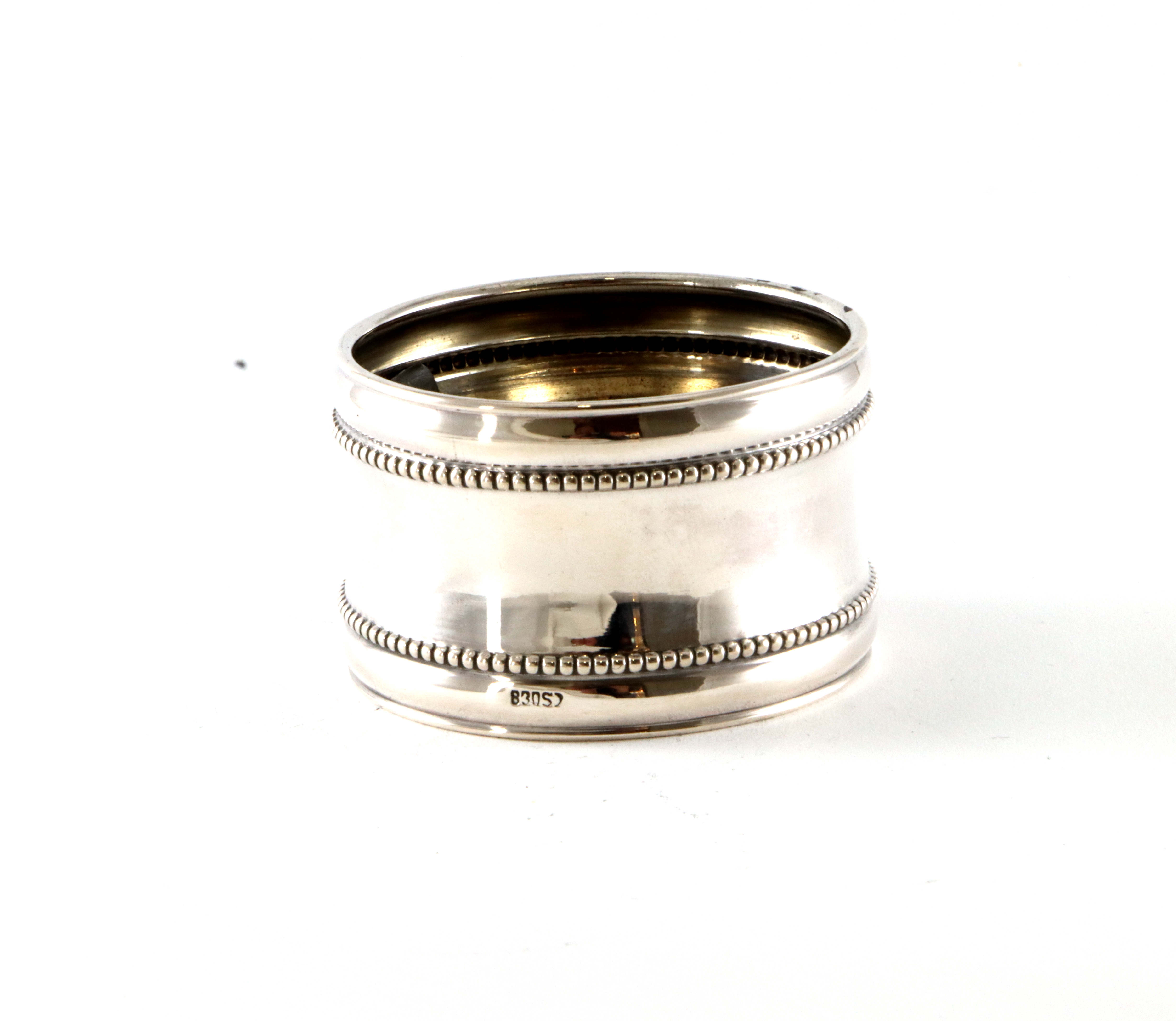 Serviettring med perlebord