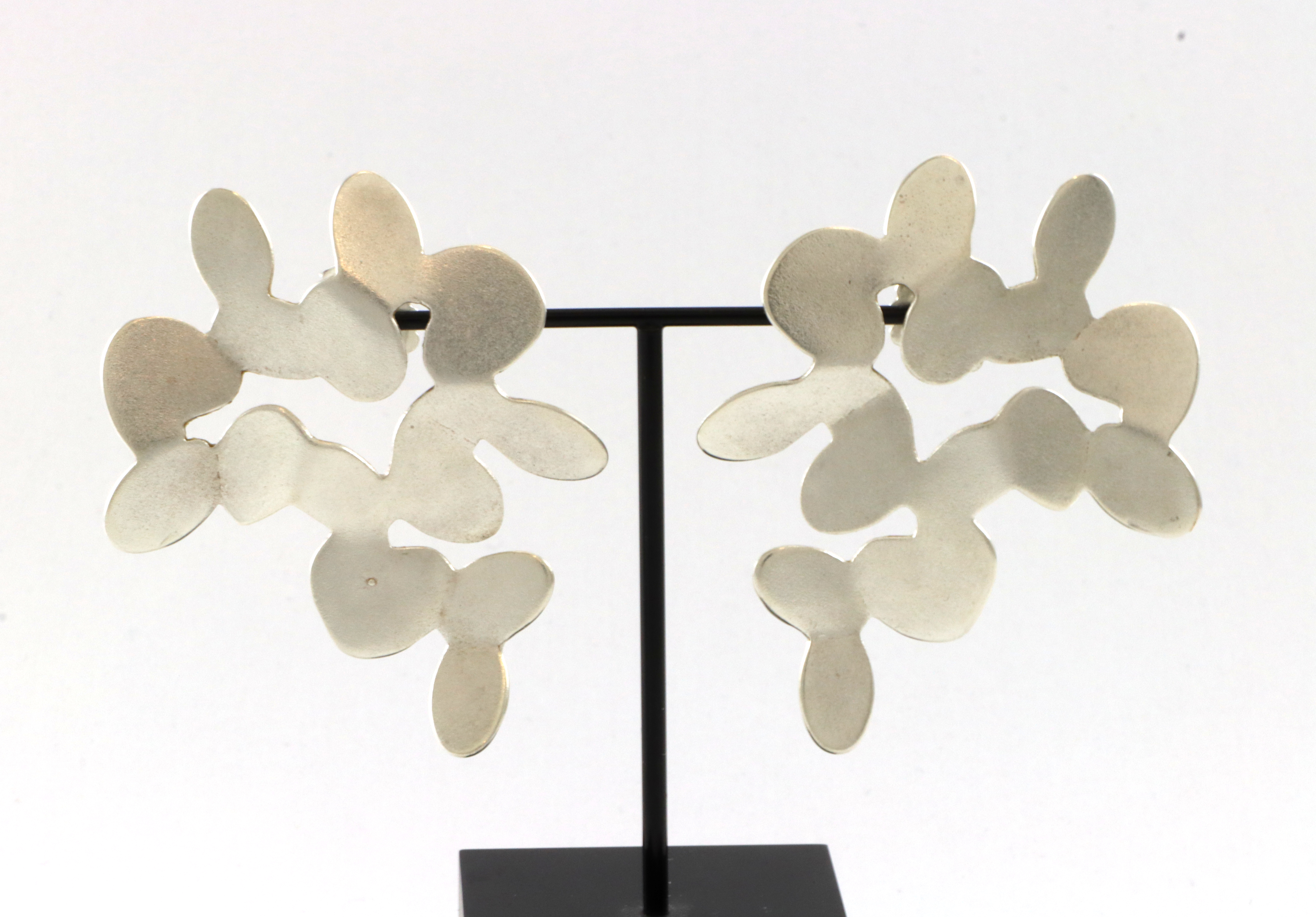 Norsk designsmykker i sølv