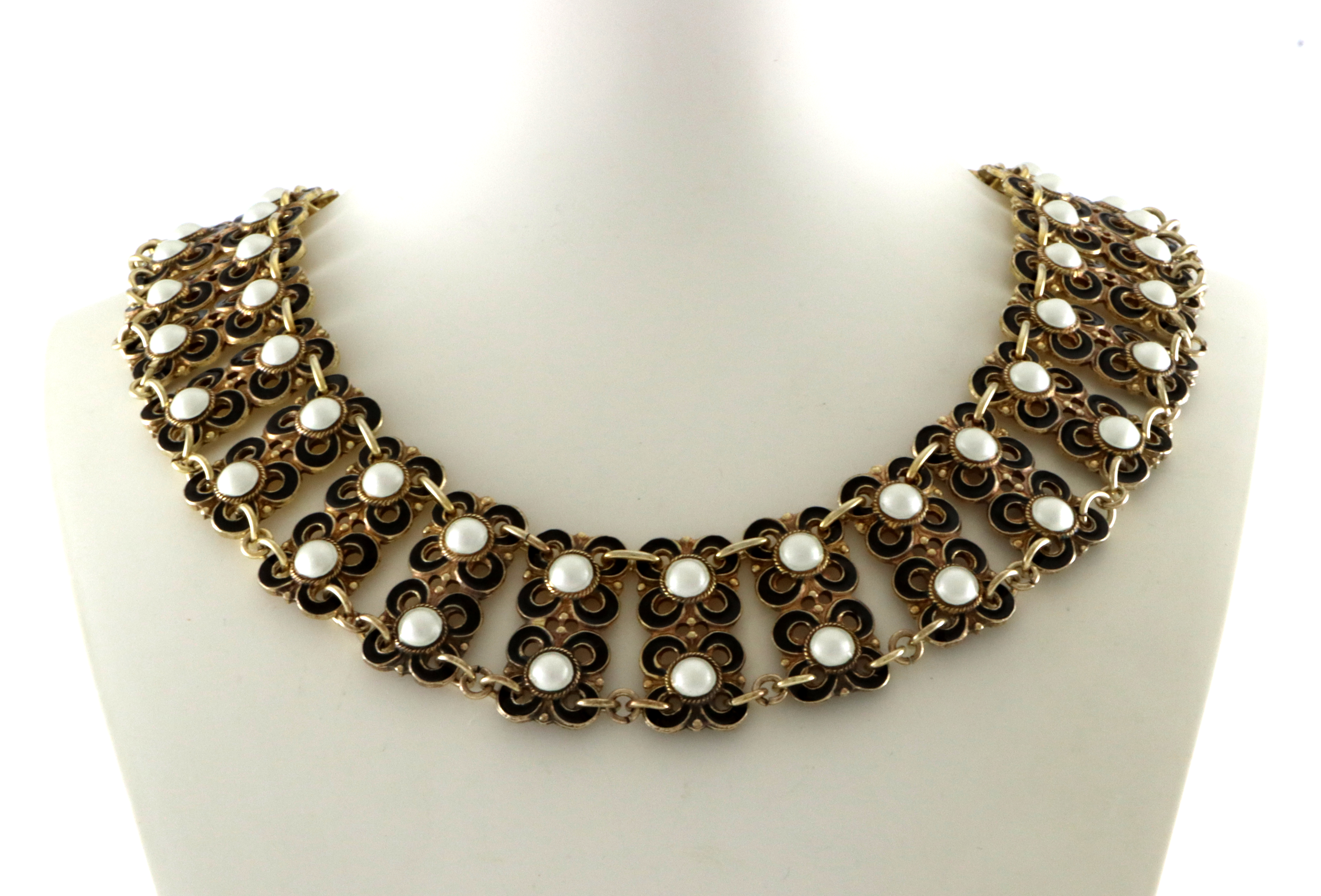 David-Andersen, smykker i sølv.