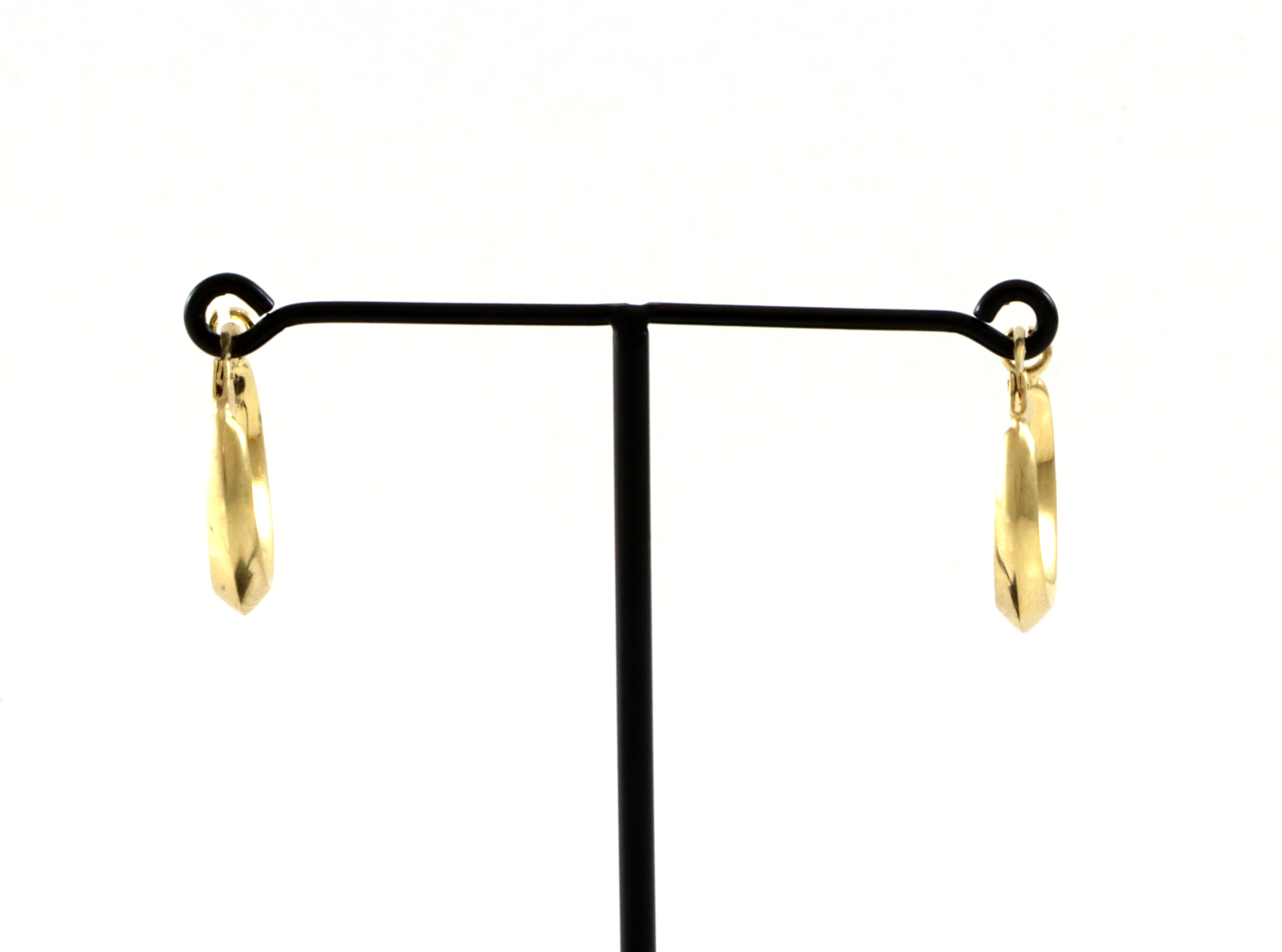 Små øreringer
