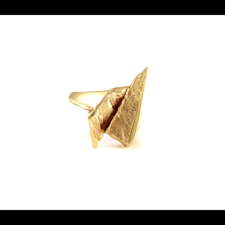 Herlig vintage ring i gull fra Fagerthun Design, Oslo