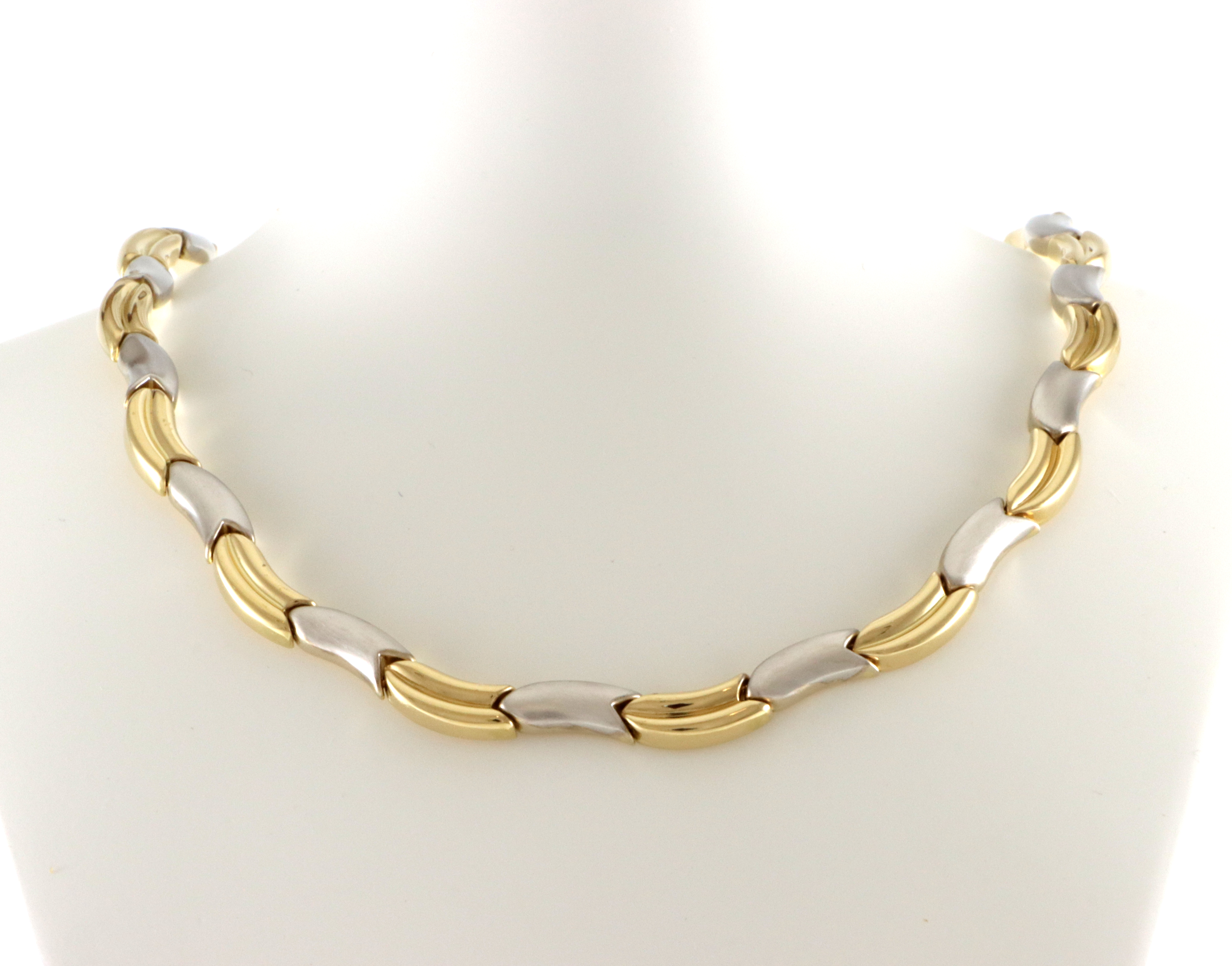 Moderne collier