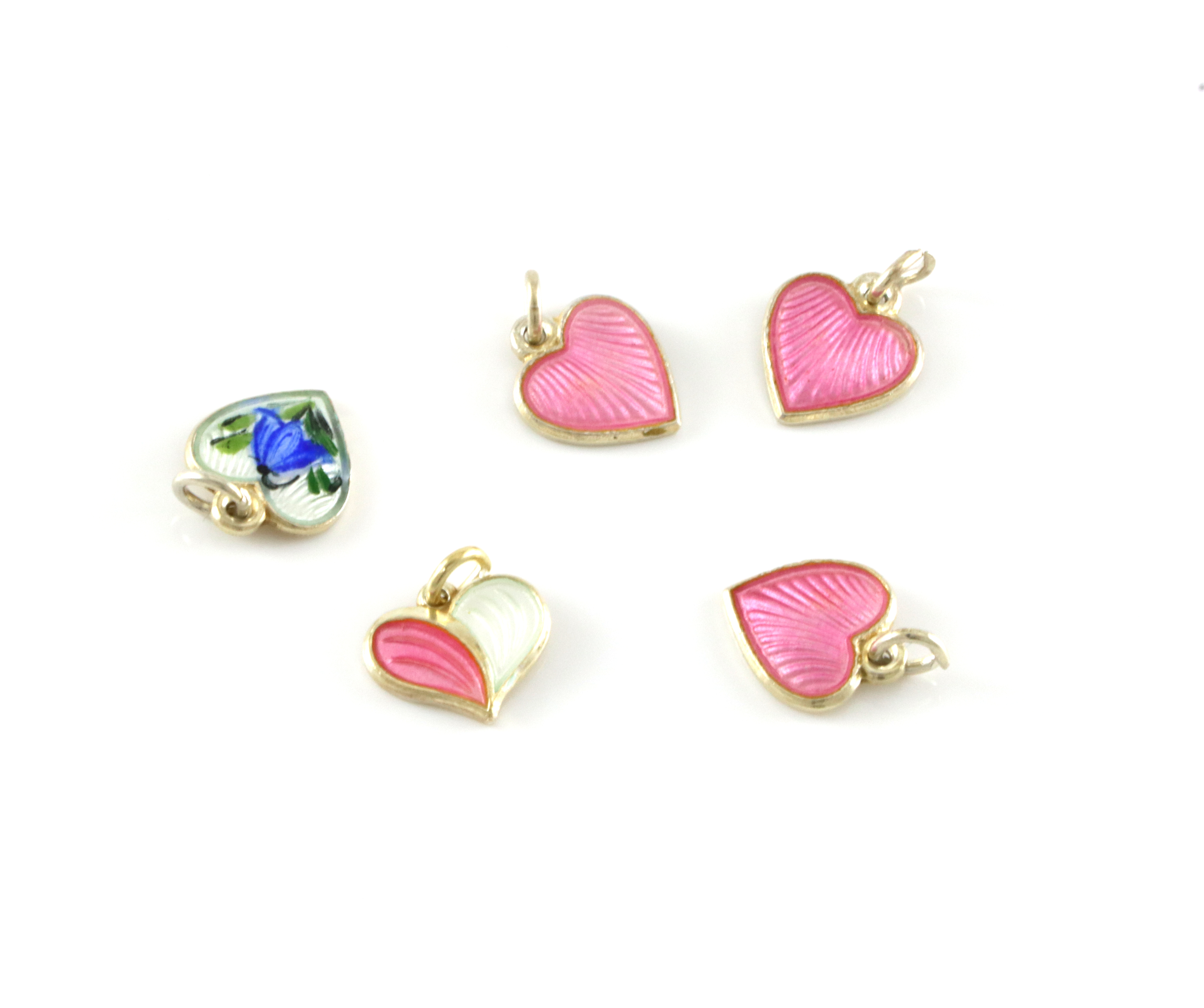 Emaljerte anheng i sølv