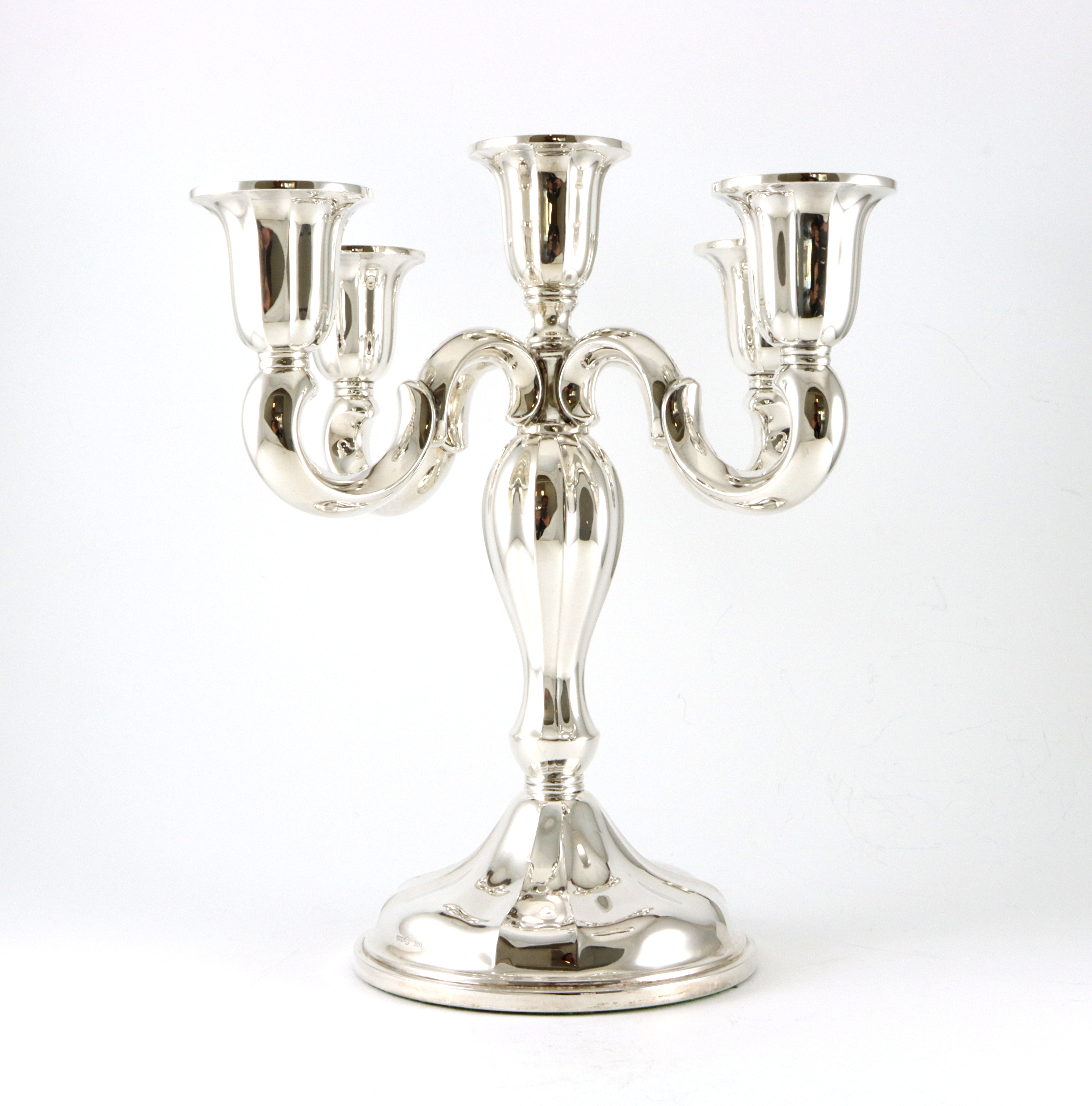 "Klassisk" femarmet kandelaber i 830 sølv fra Th. Marthinsen