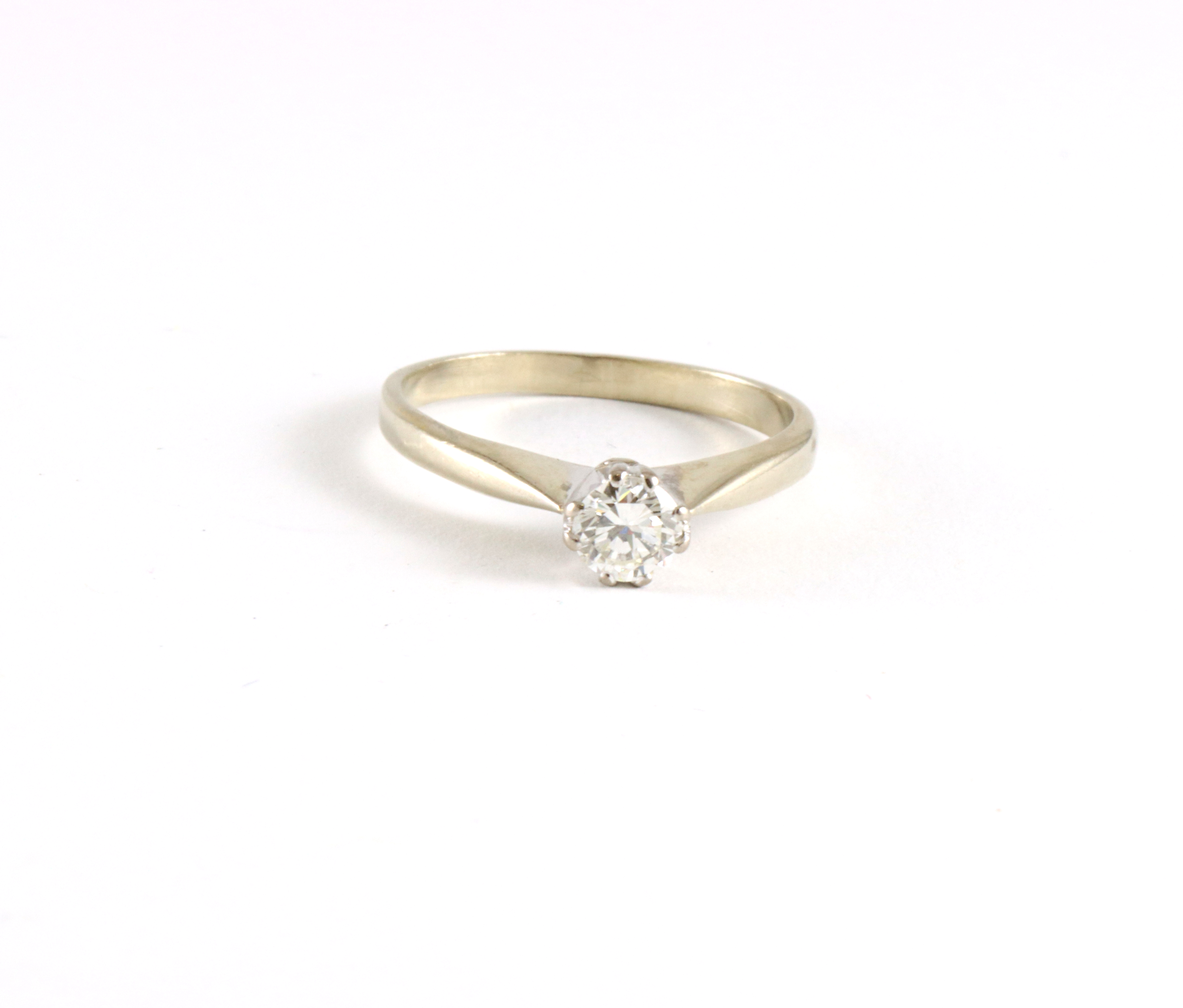 Enstensring på 0,39 ct fra Homstvedt, Bergen