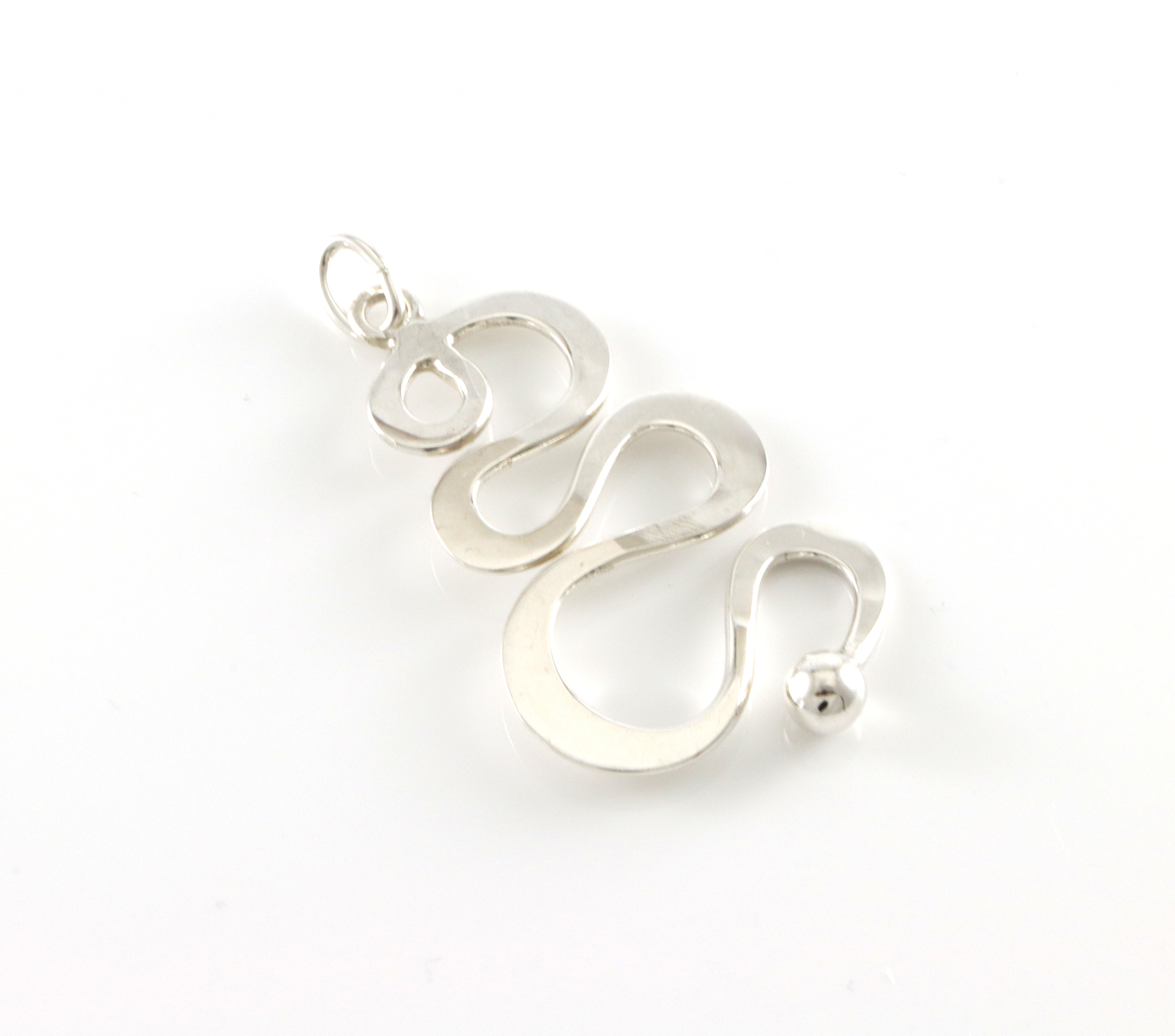 PLUS, norske designsmykker i sølv