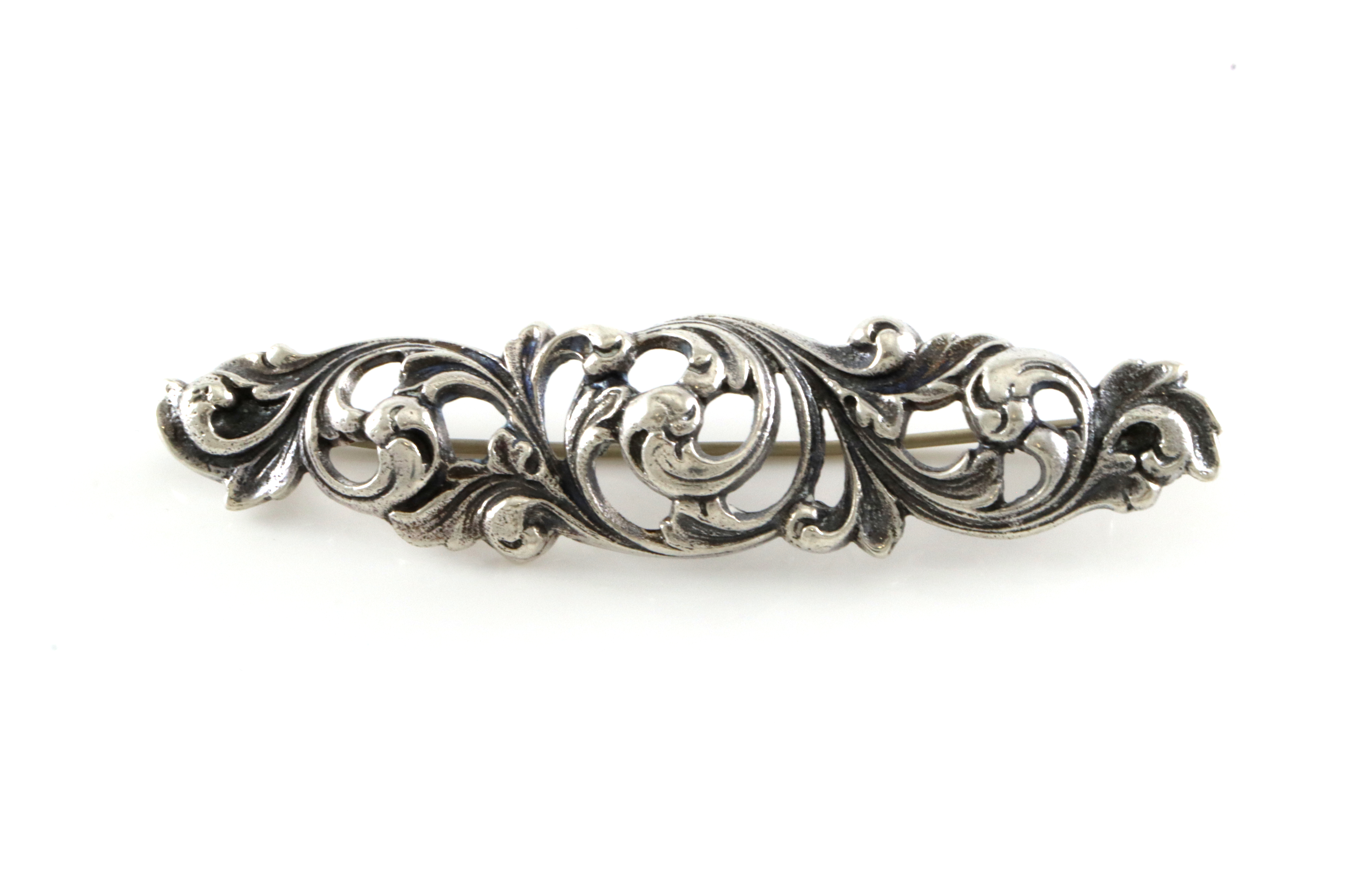 Nasjonalromantiske brosjer i sølv