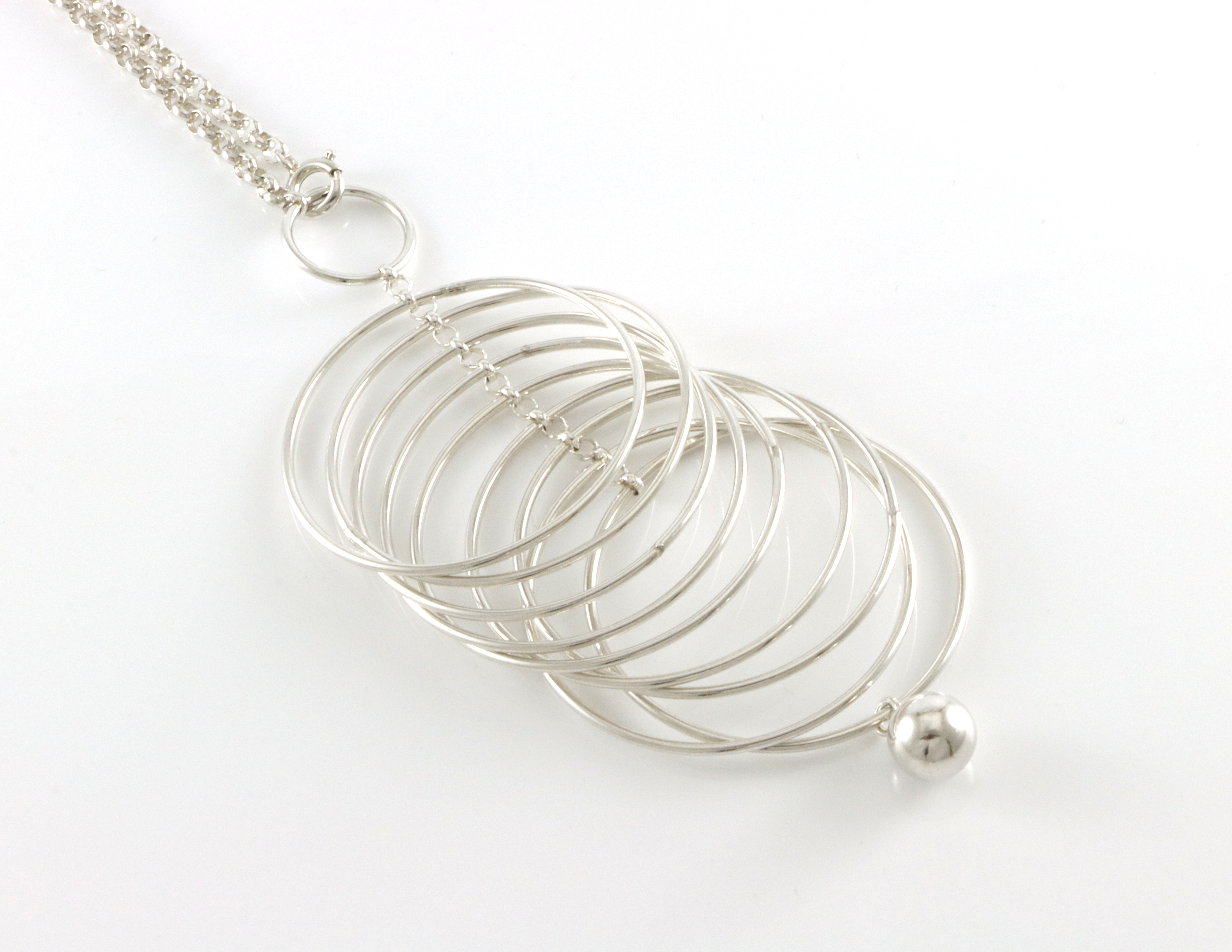 PLUS, norske designsmykker i sølv