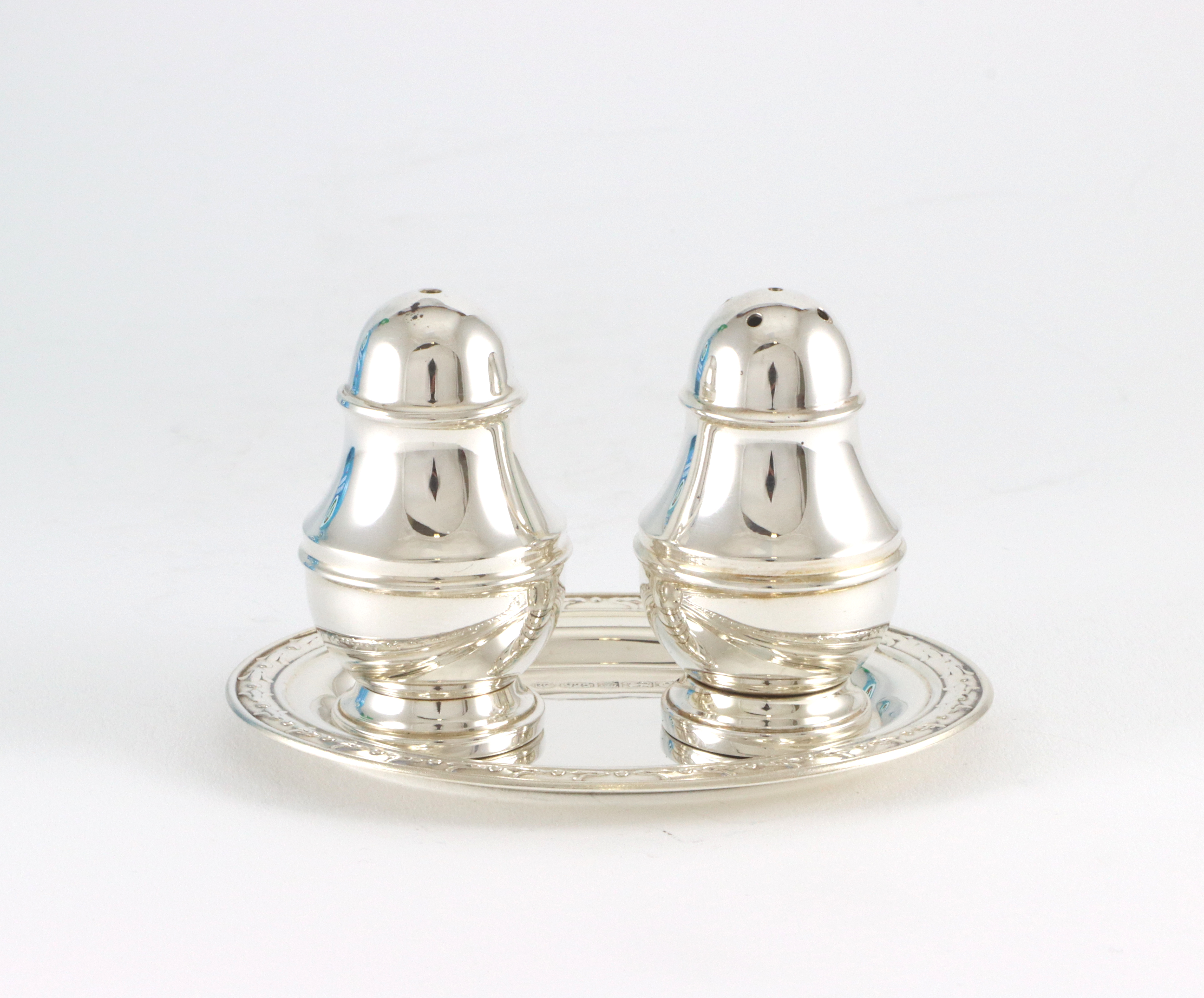 Salt&Pepperbøsser i sølv