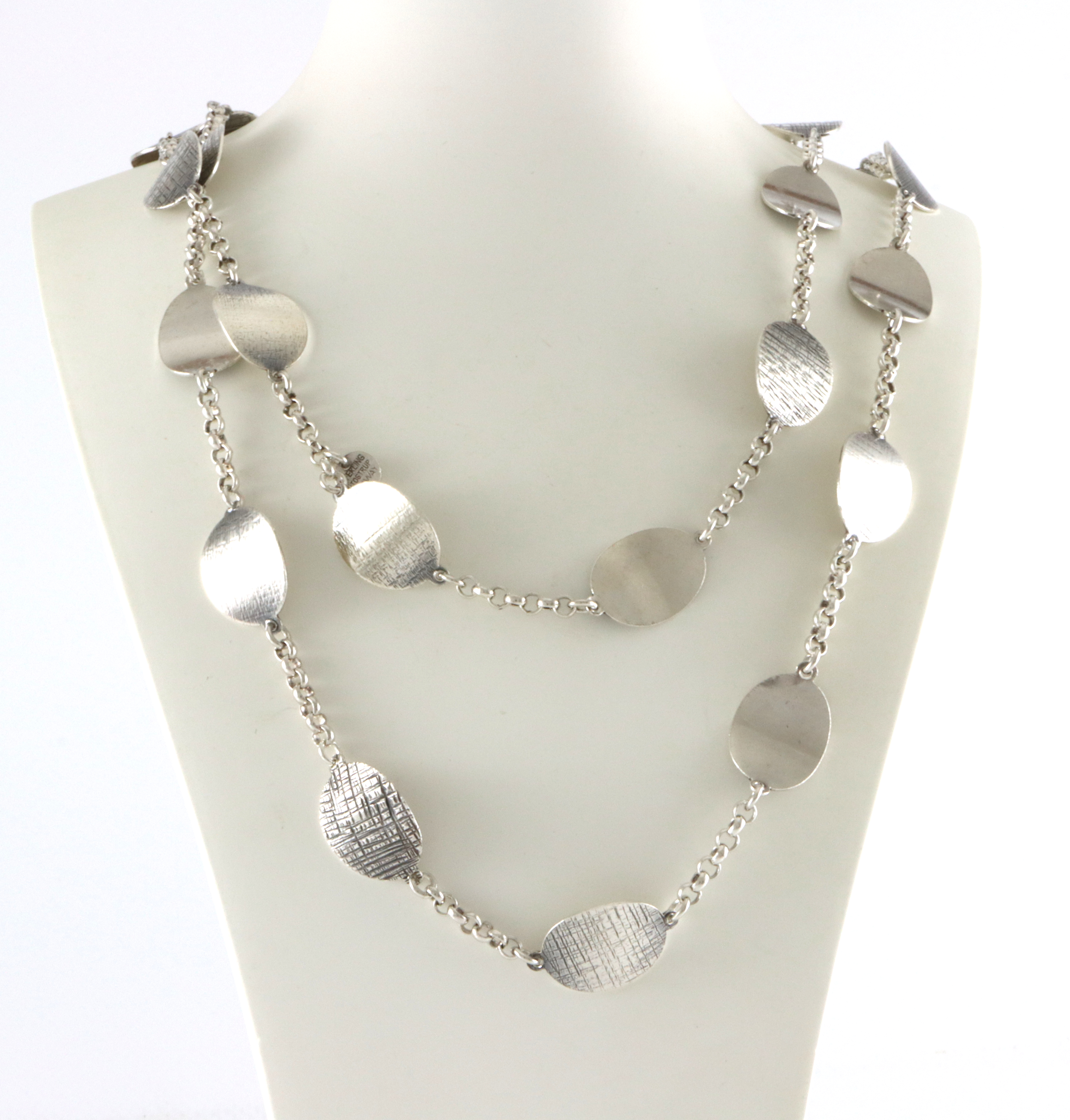 Norsk designsmykker i sølv