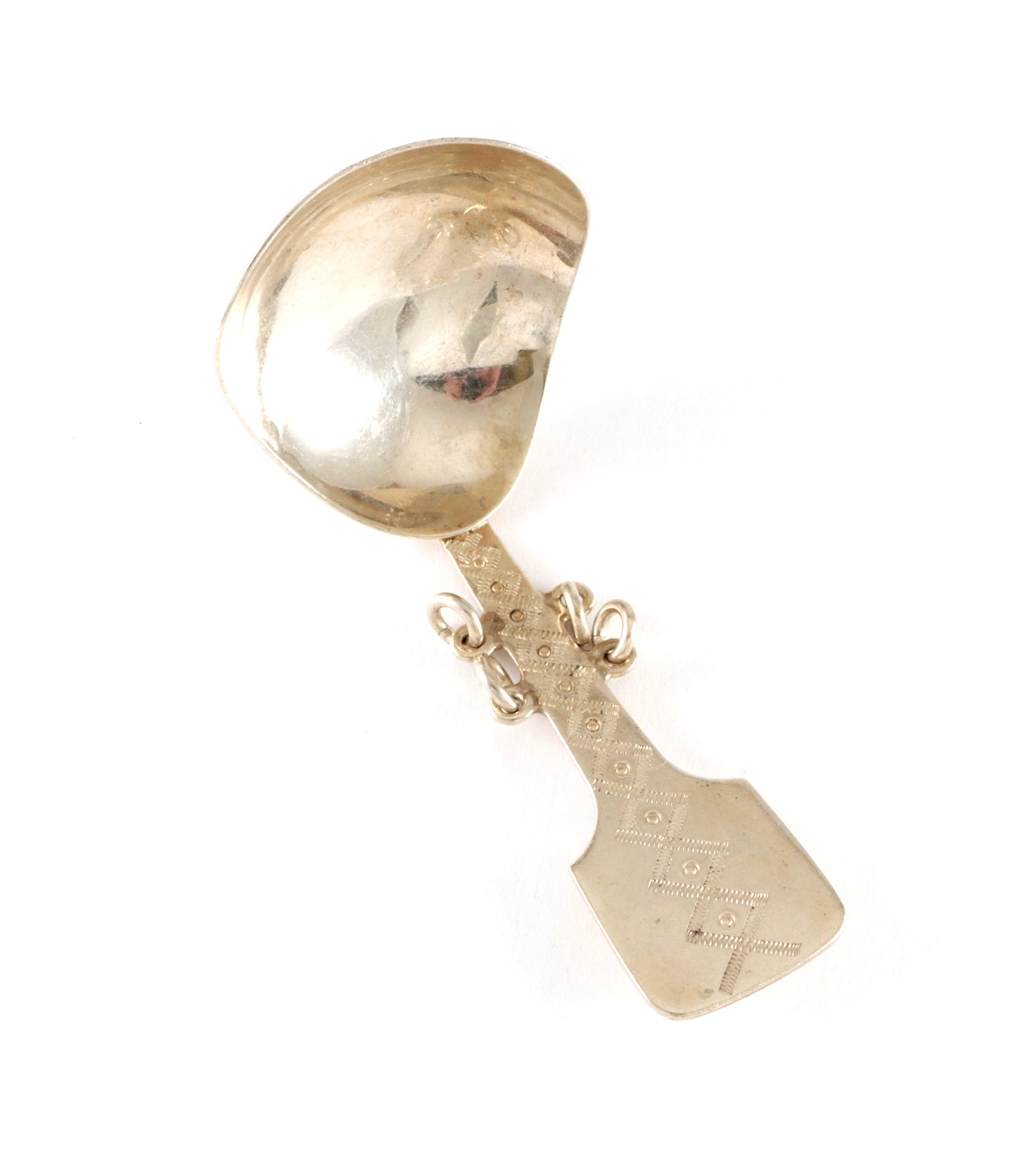 Samiskinspirert skje i sølv, Dunker.