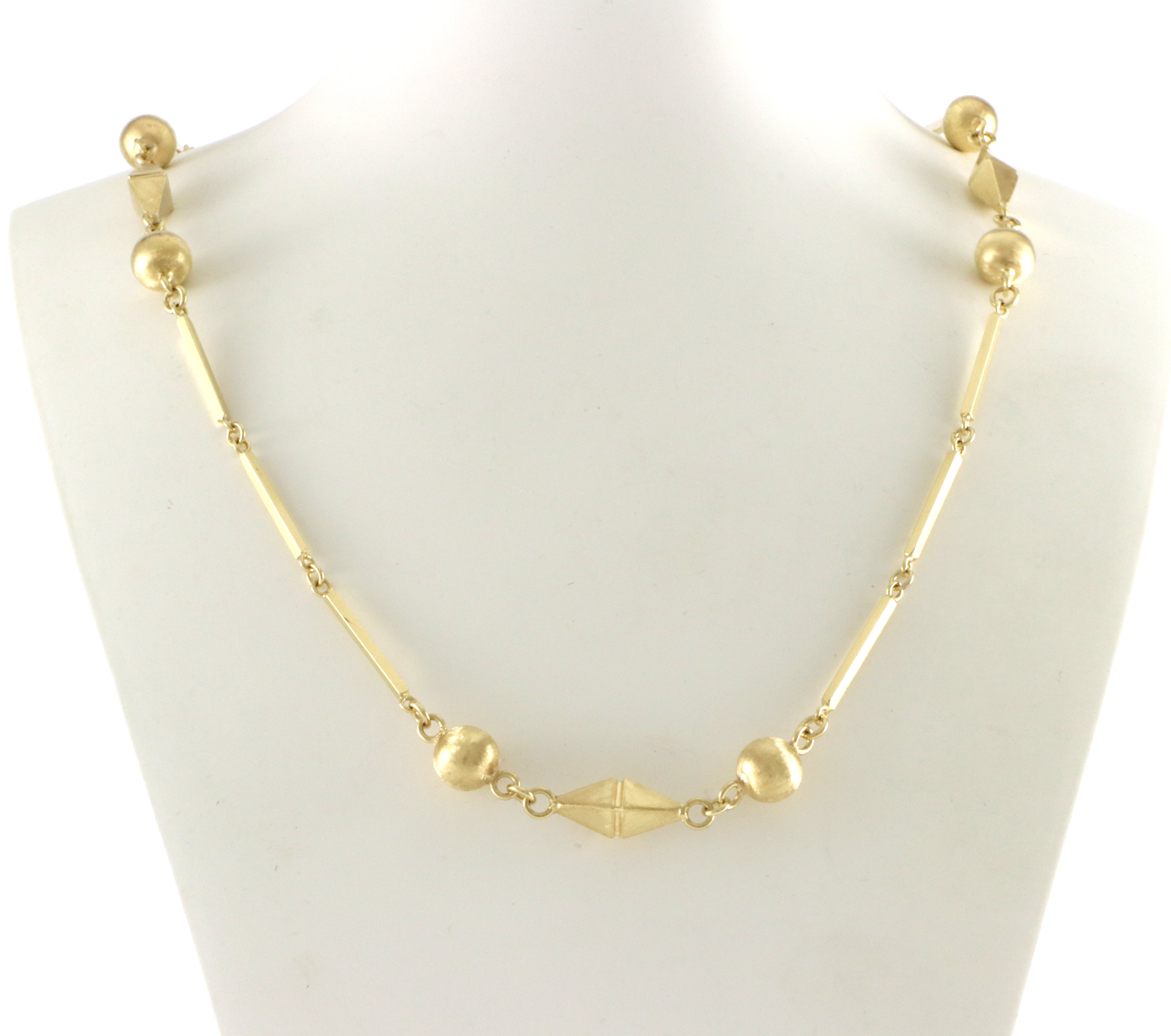 Lekkert kjede fra Ivar T Holth