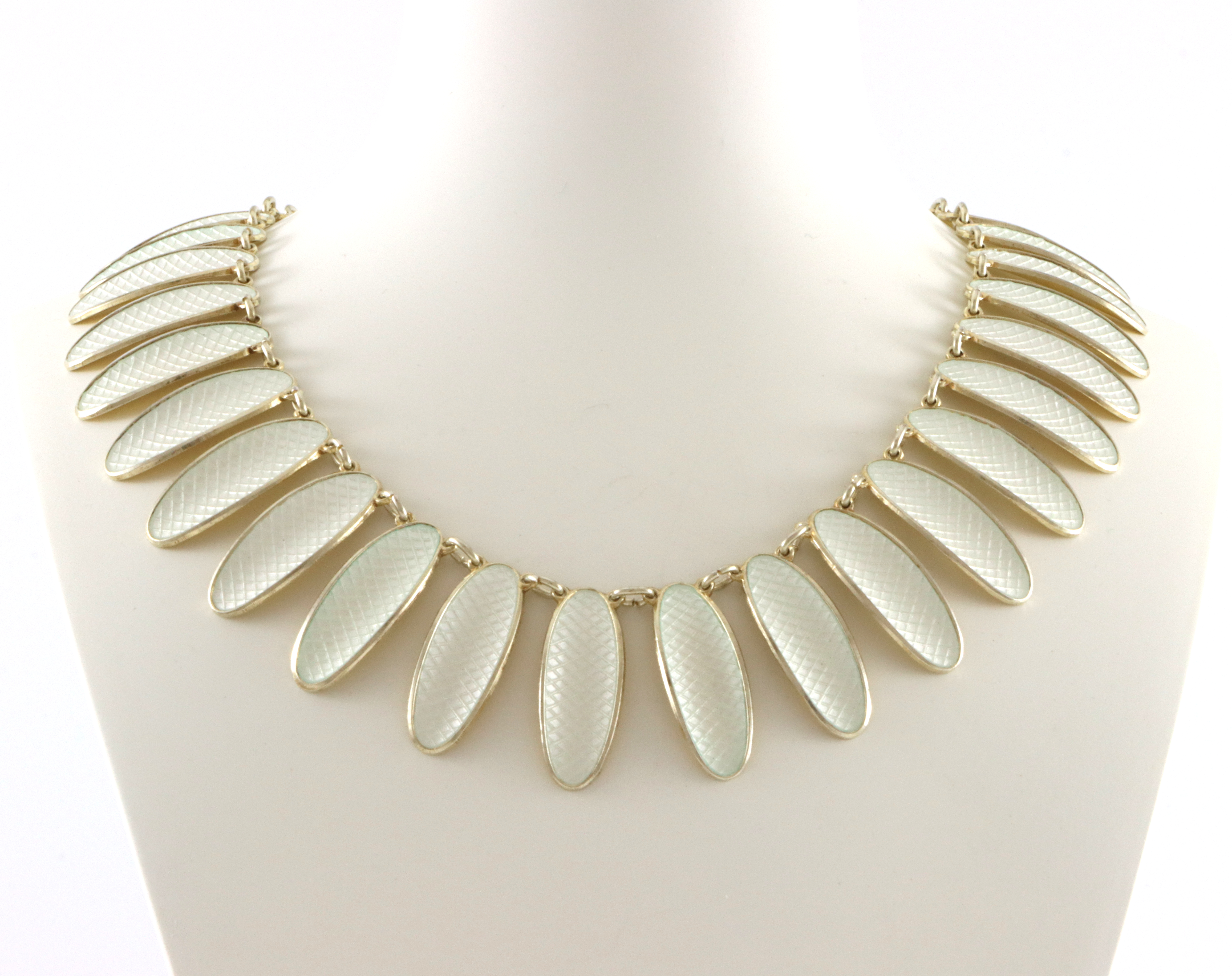 David-Andersen, smykker i sølv.