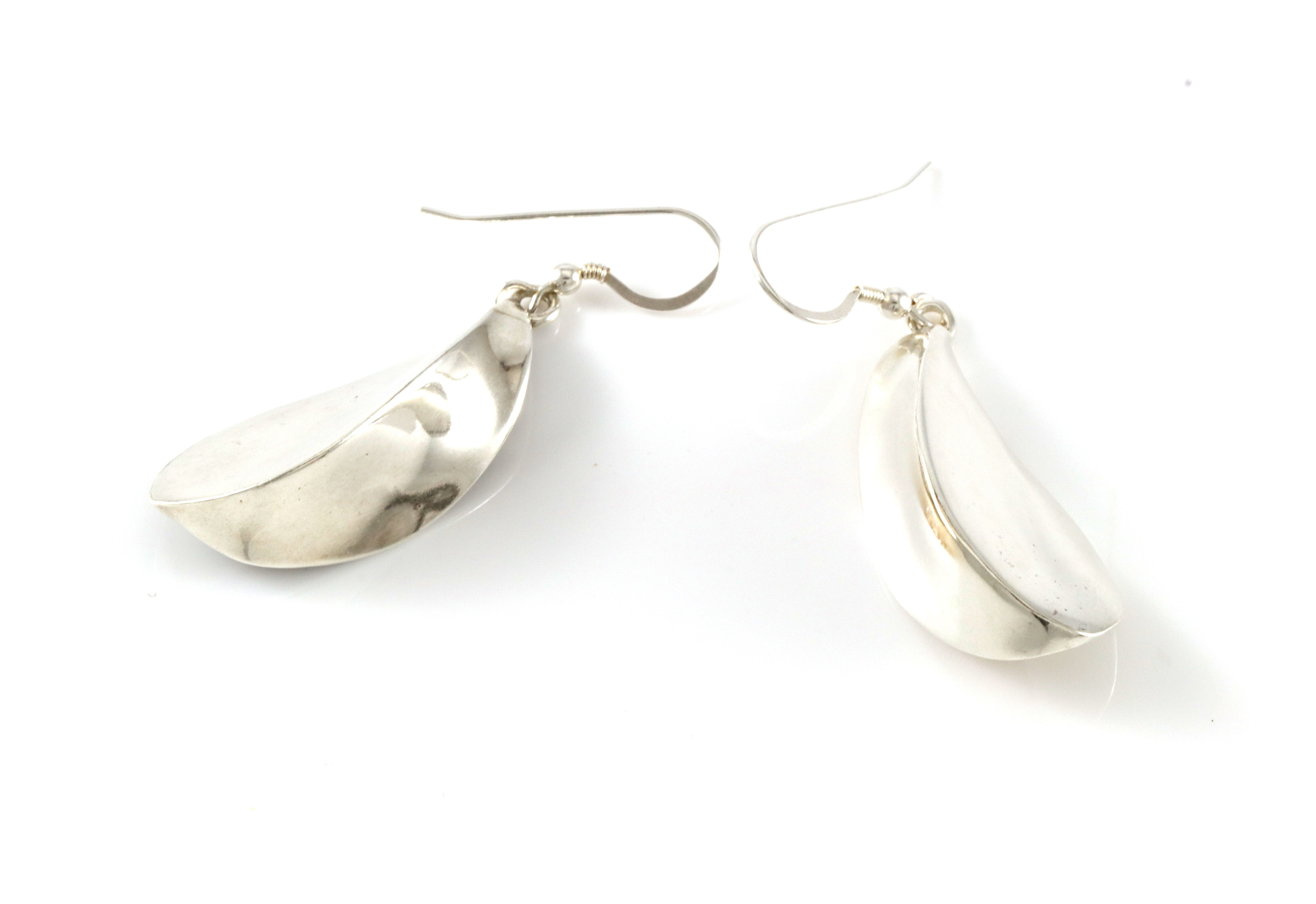 Ørepynt i sølv fra Eivind Hillestad